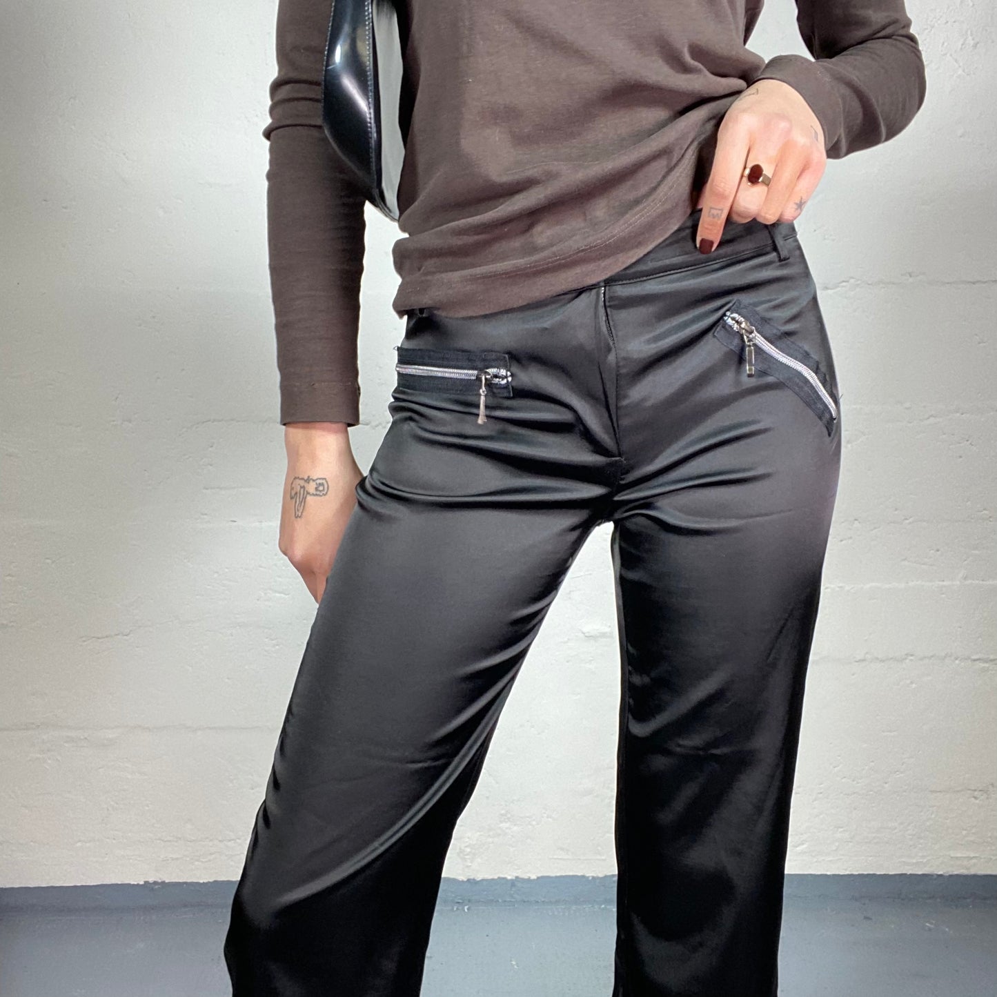 Vintage 2000's Sleaze Black Satined Capri Pants with Zips Detail (S)