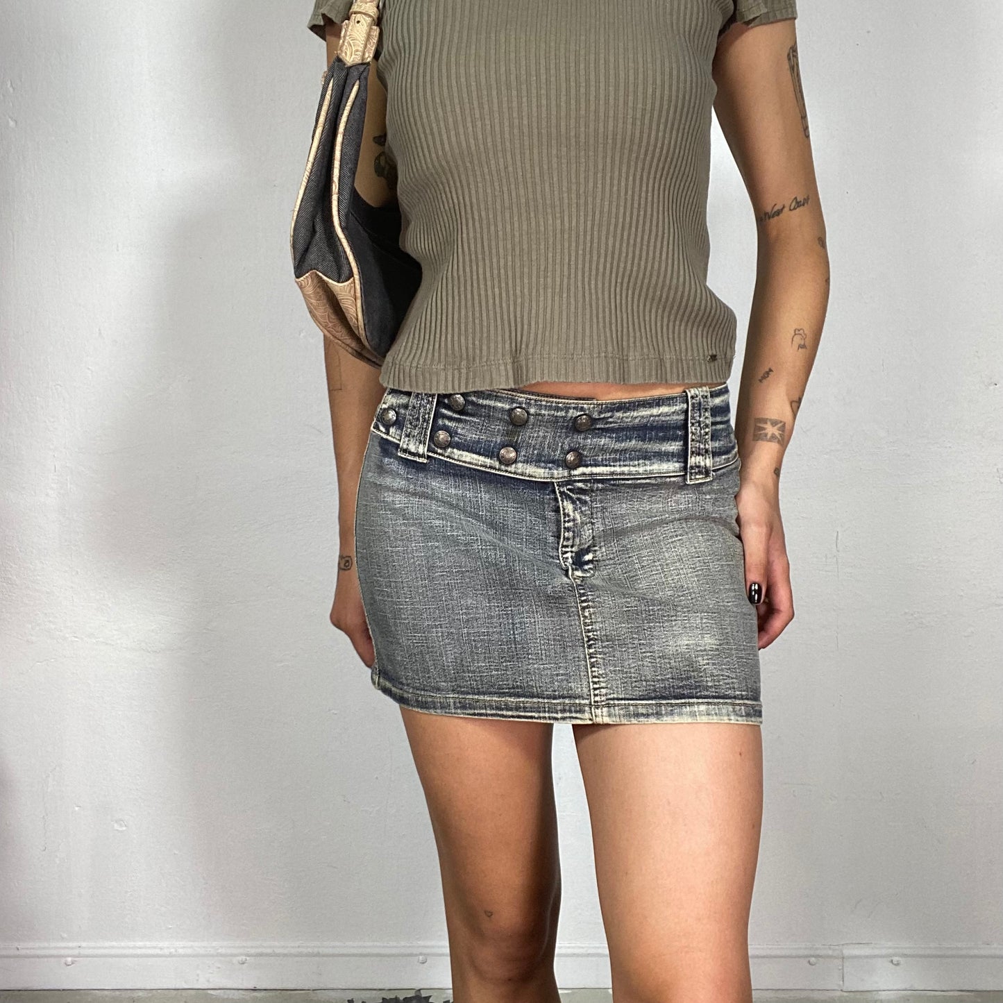 Vintage 2000's Grunge Acid Wash Denim Mini Skirt with Silver Button Details (S)