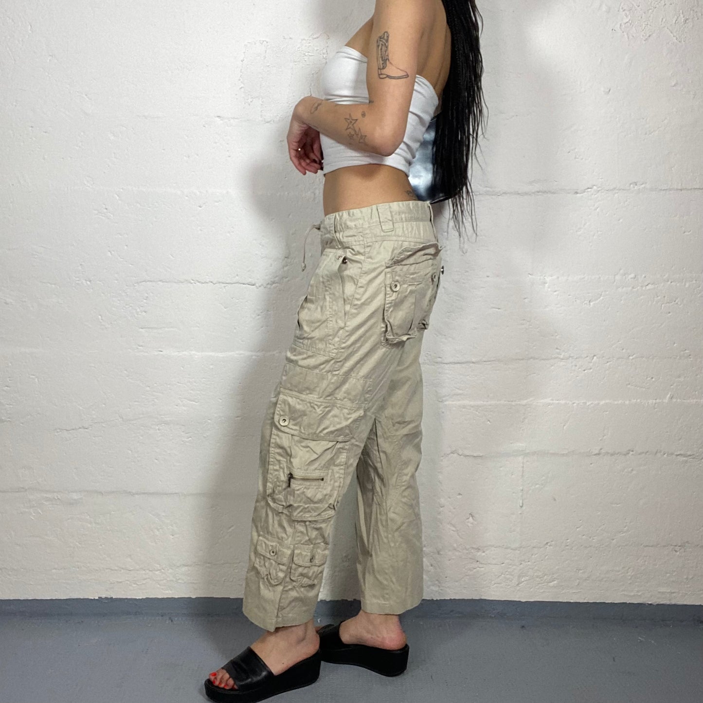 Vintage 2000's Cyber Beige Low Waist Cargo Pants with Big Pockets Detail (S)