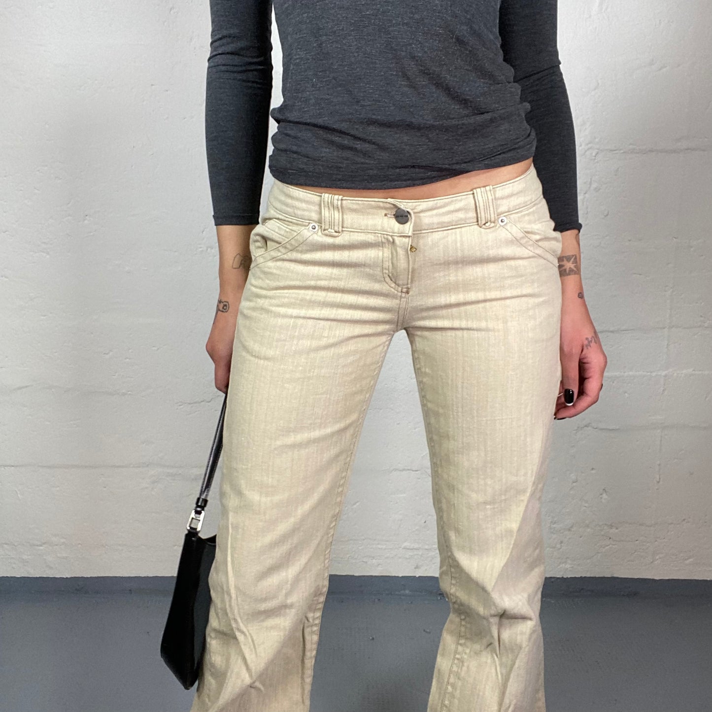 Vintage 2000's Downtown Girl Beige Low-Waist Denim Pants (S)