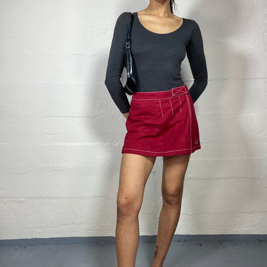 Vintage 2000's Archive Red Shorts Mini Skirt (S/M)