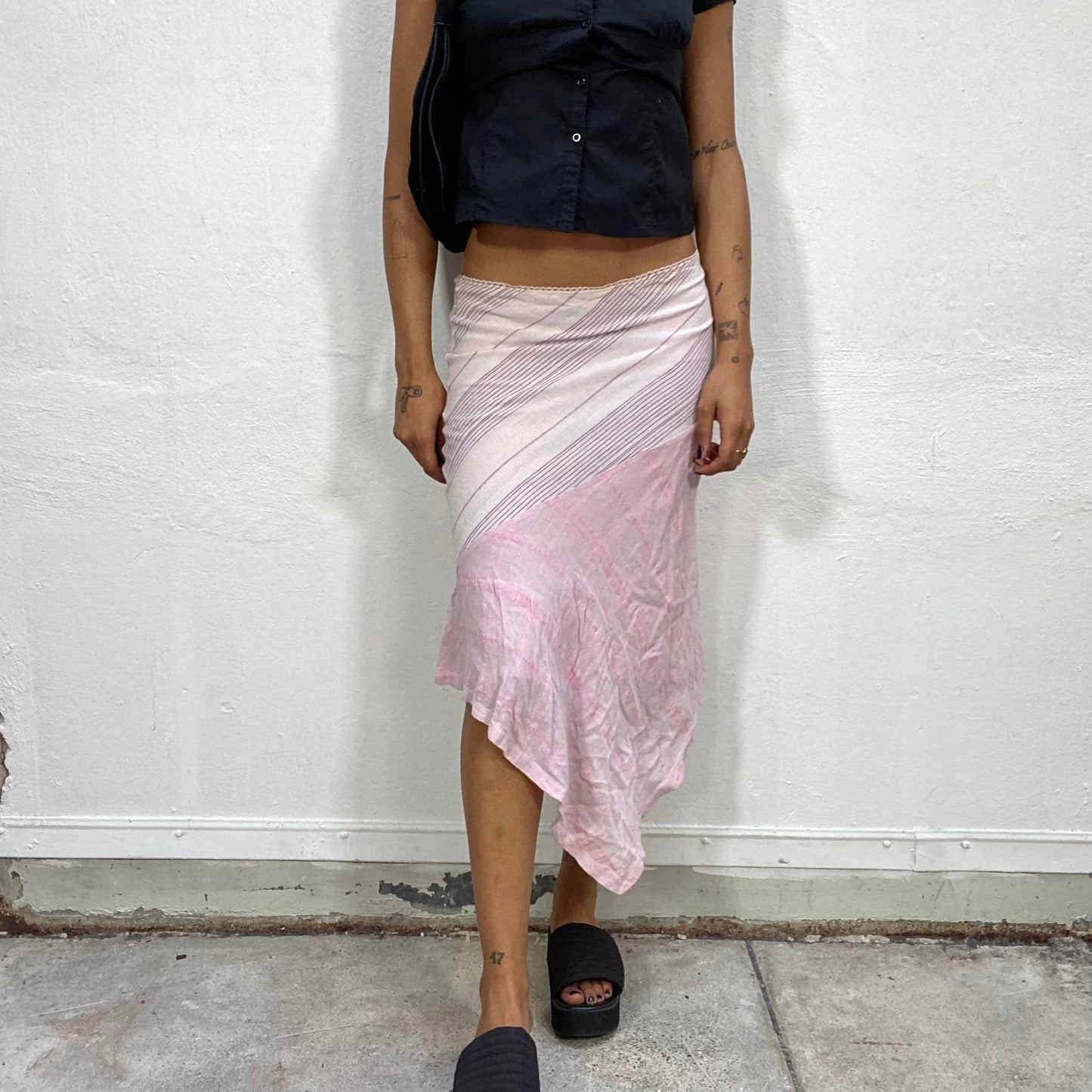 Vintage 2000's Indie Baby Pink Asymmetric Midi Skirt with Trim (S)