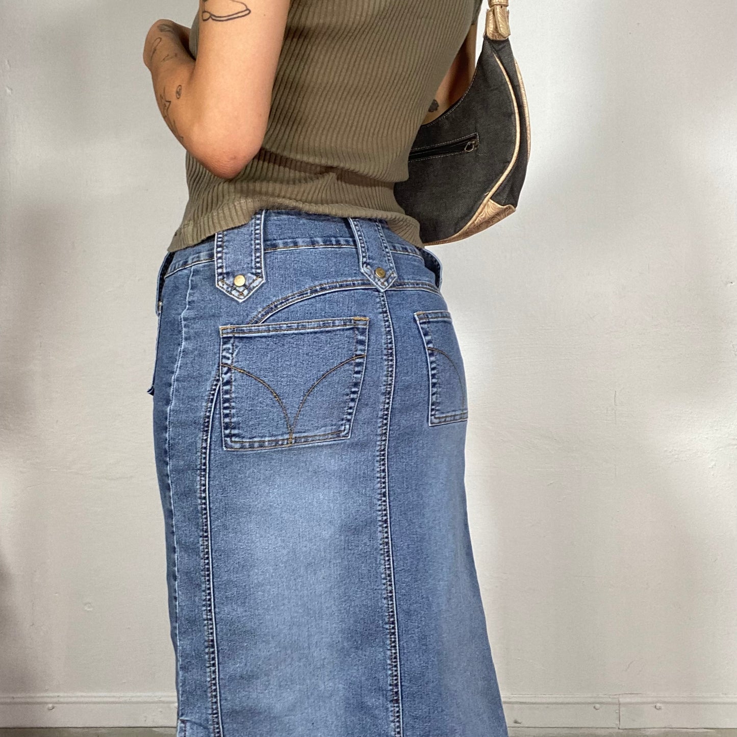 Vintage 2000's Downtown Girl Denim Pencil Midi Skirt (S/M)