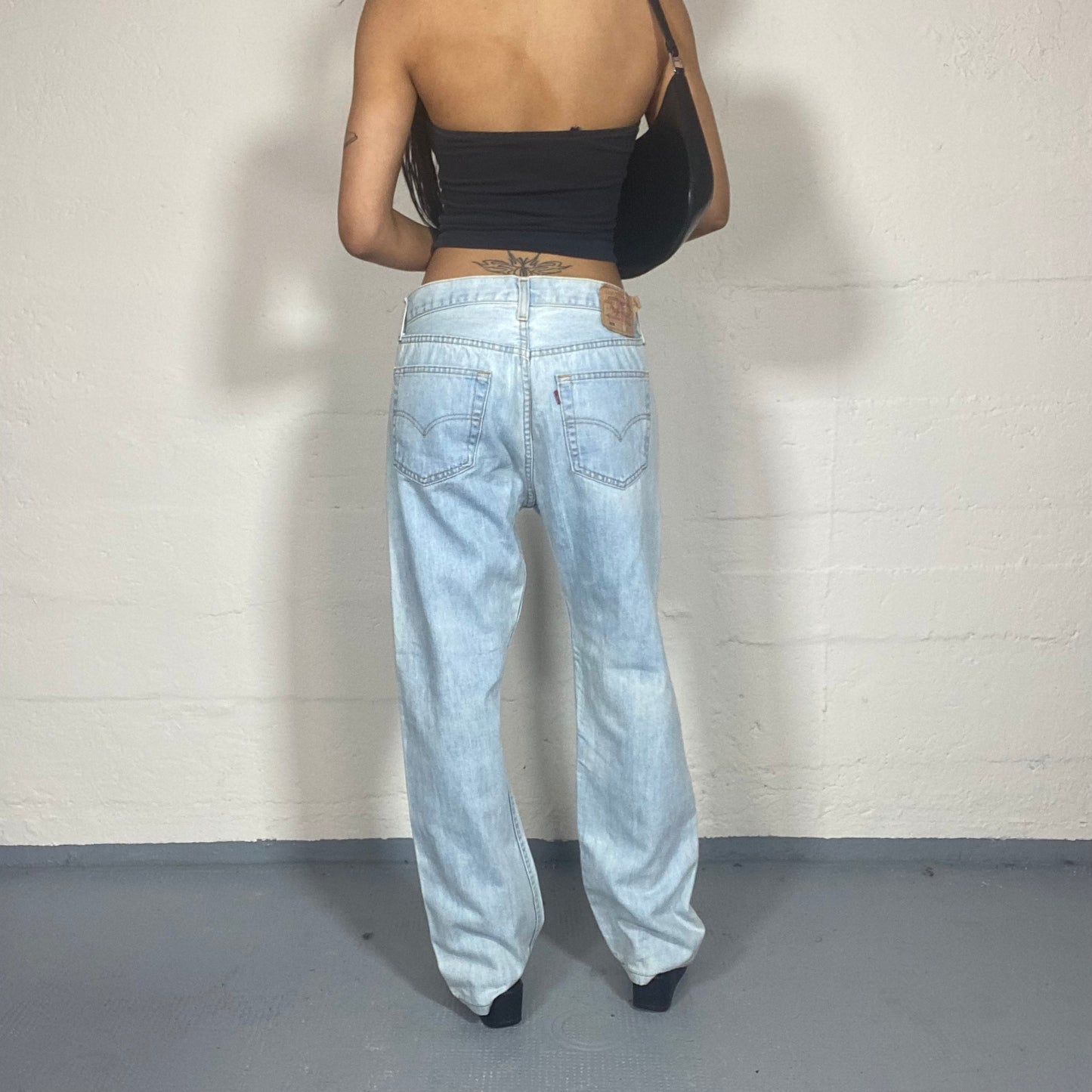 Vintage 2000's Levi’s Archive Light Wash Denim with Loose Fit Pants (M)