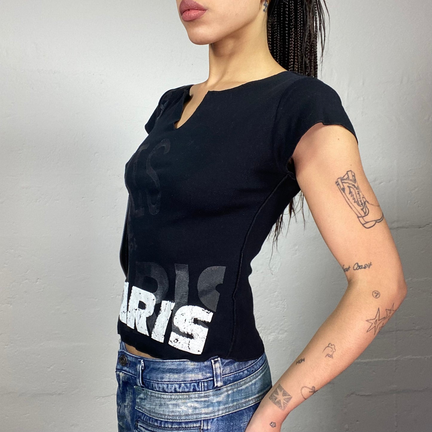 Vintage 2000's Sporty Black Top with "Paris" Print Detail (S)