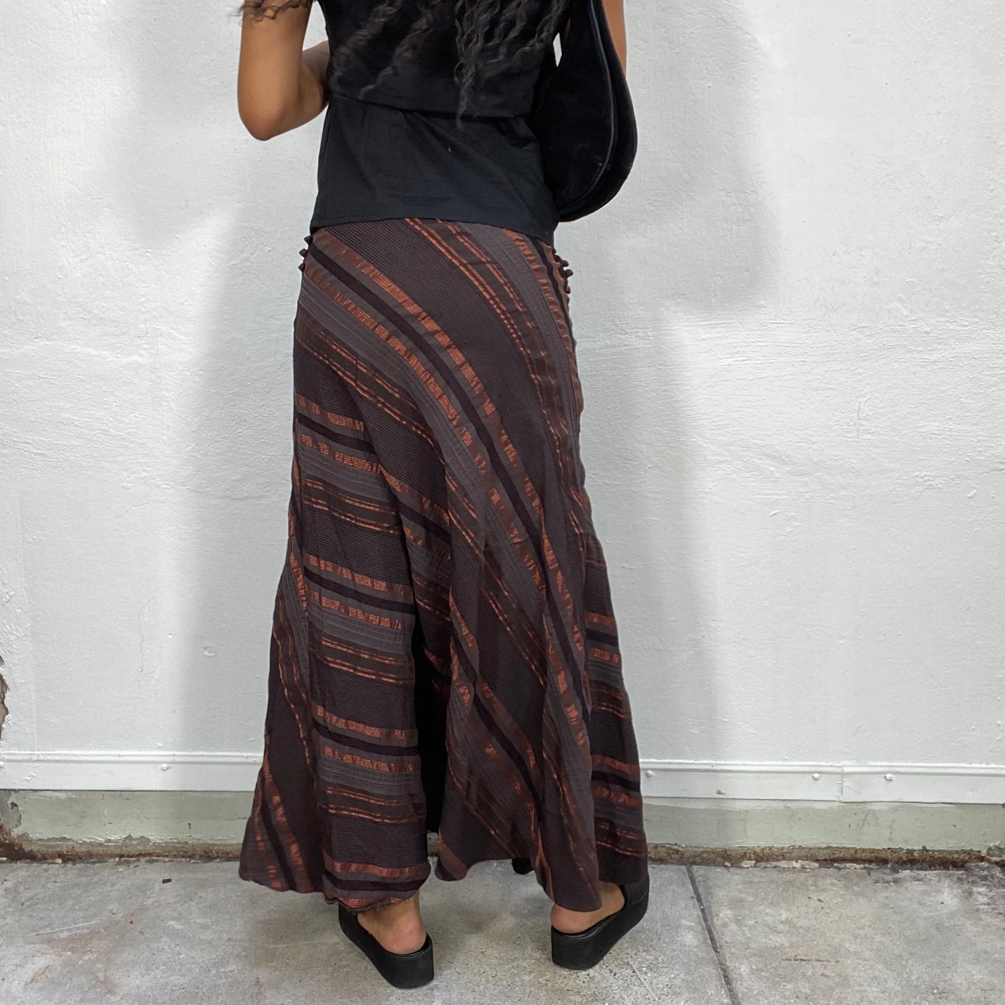 Vintage 2000's Indie Brown Maxi Skirt with Diagonal Bronze Striped Print (S)