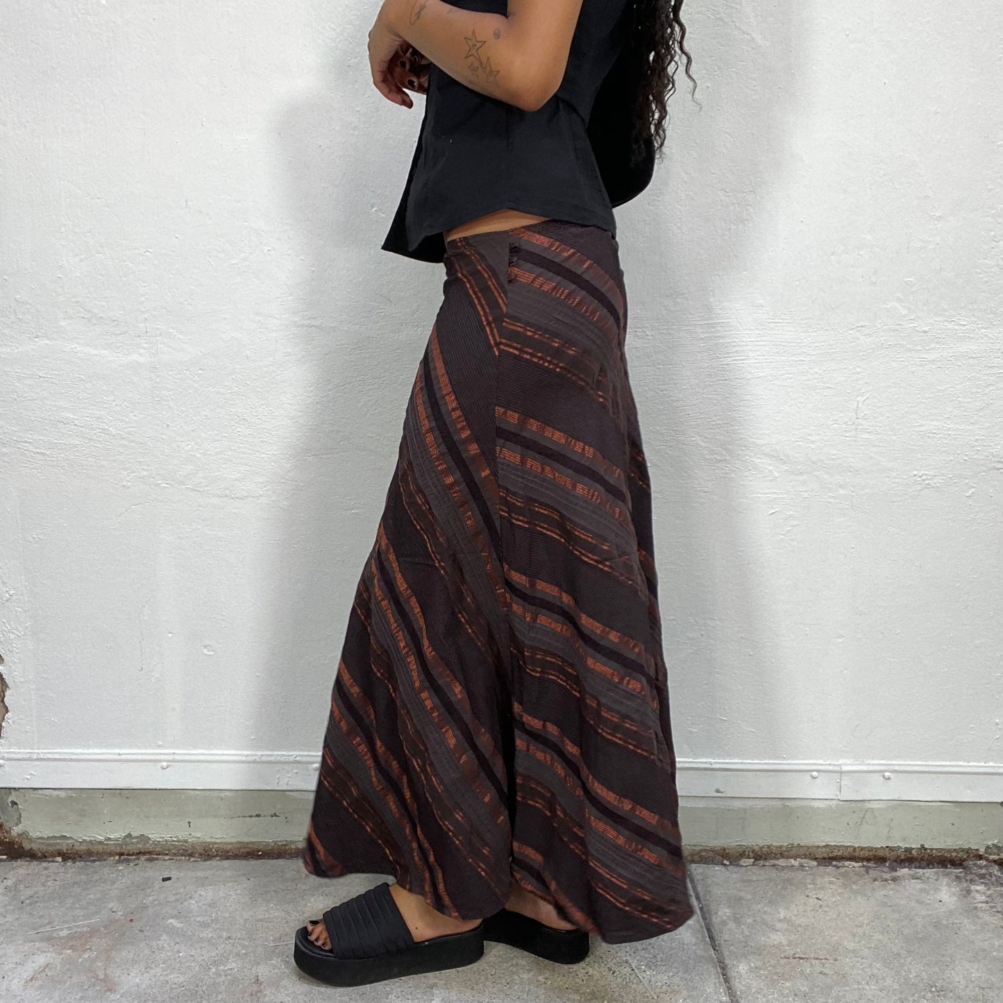 Vintage 2000's Indie Brown Maxi Skirt with Diagonal Bronze Striped Print (S)