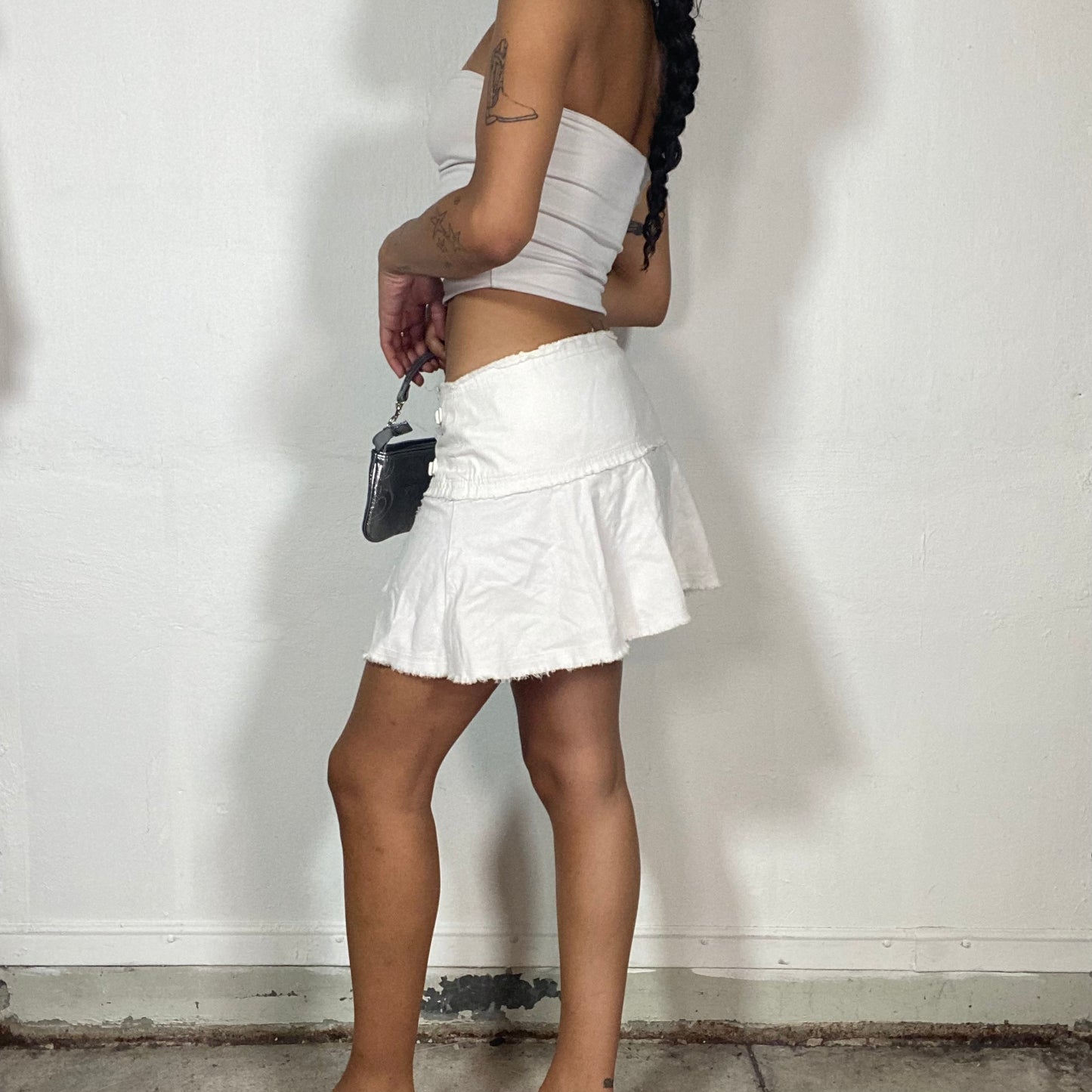 Vintage 2000's Cyber Girl White Mini Skirt with Adjustable Waist Detail (M)