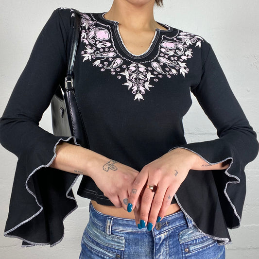 Vintage 2000's Indie Girl Angel Longsleeve Top with Floral Print (S)