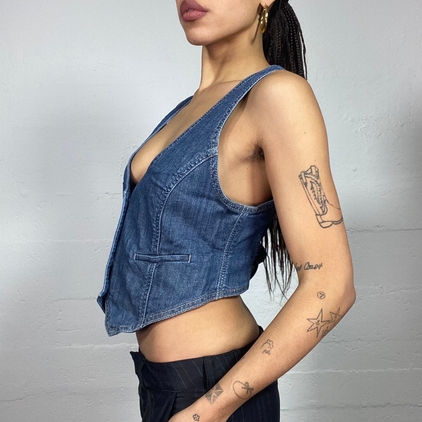 Vintage 2000's Model Off Duty Denim Vest Top with Button Details (M)