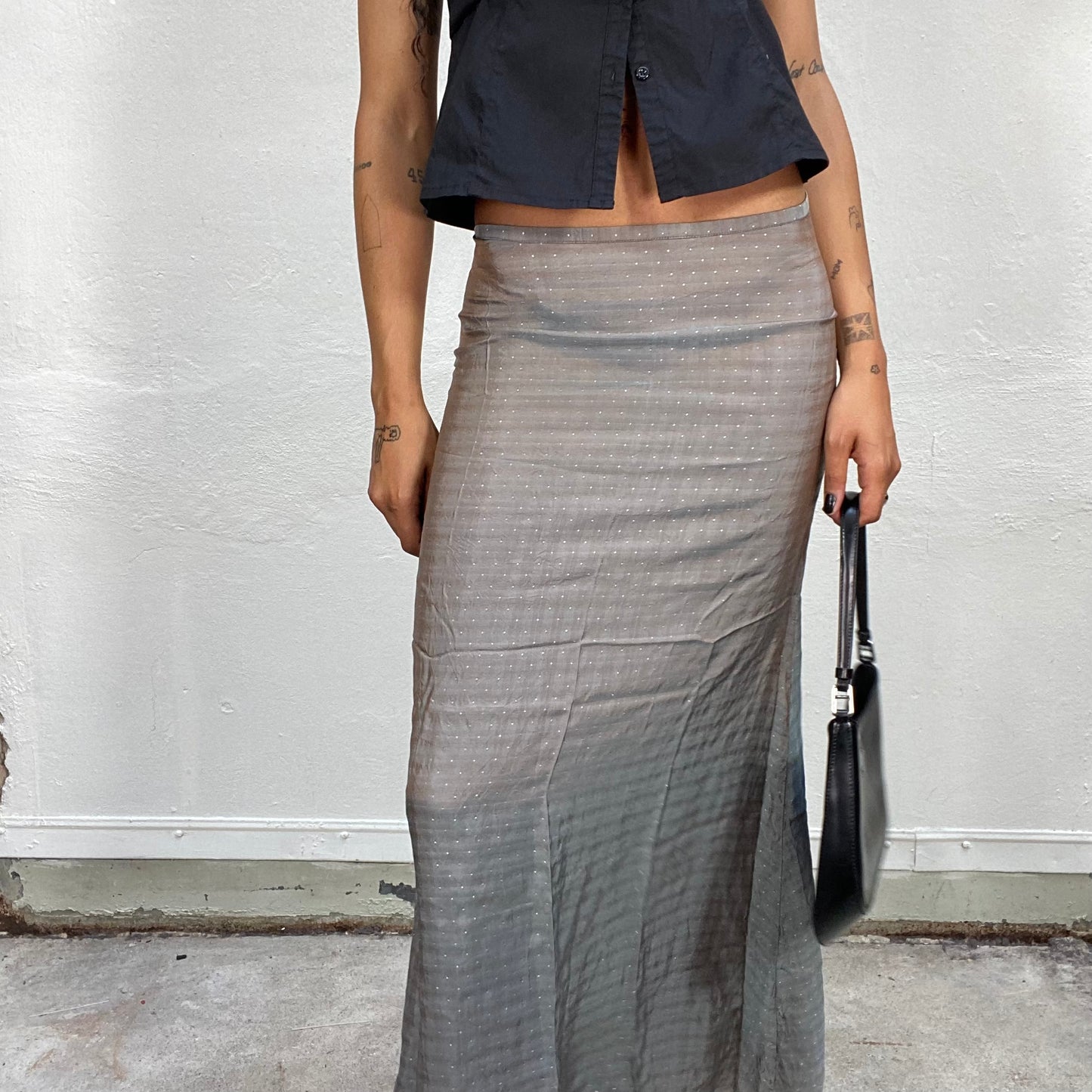 Vintage 2000's Rachel Green Grey Maxi Skirt with Textured Material (M)