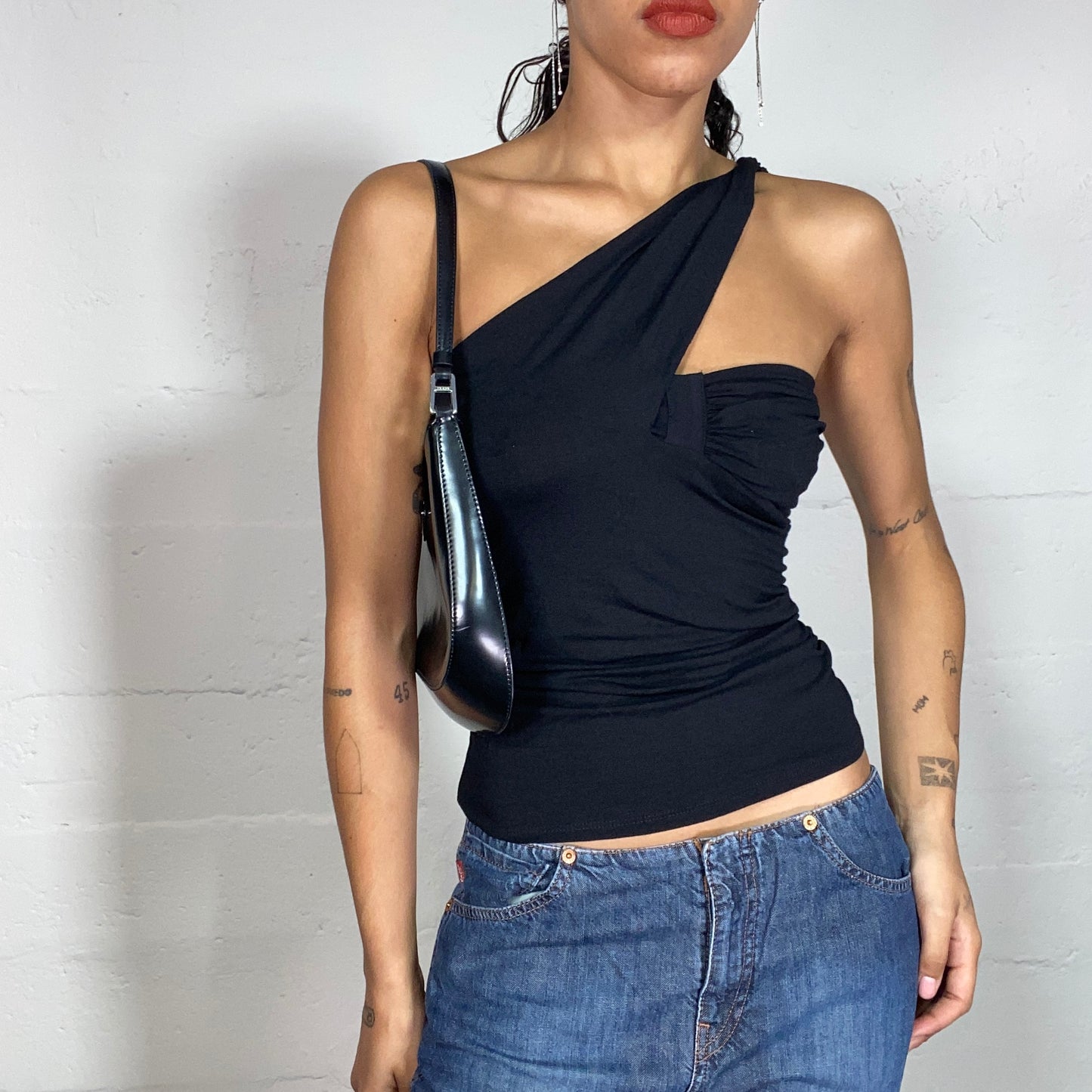 Vintage 2000's Morgan Clubwear Black One Shoulder Top (S)