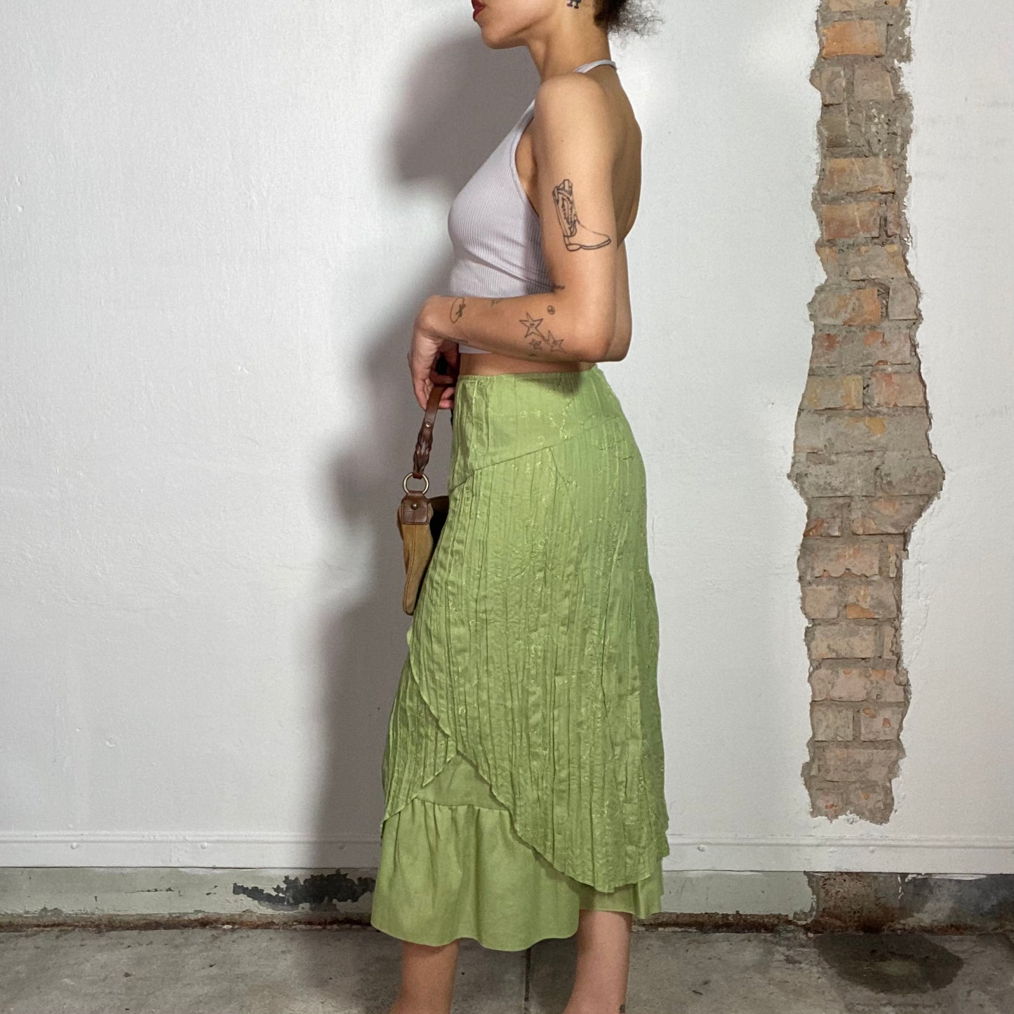 Vintage 90's Fairy Green Maxi Skirt with Floral Embroidery (S)