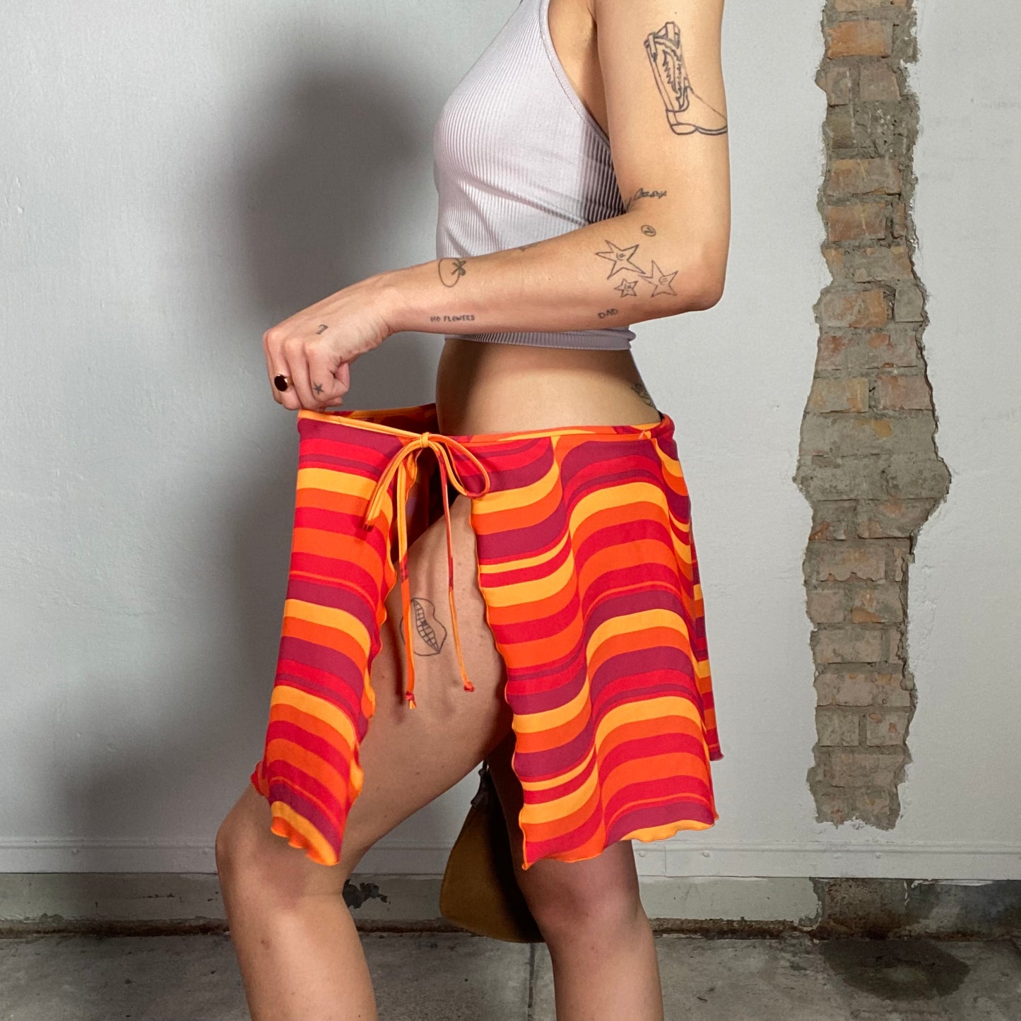 Vintage 2000's Summer Orange Swirly Swimsuit Mini Skirt (M/L)