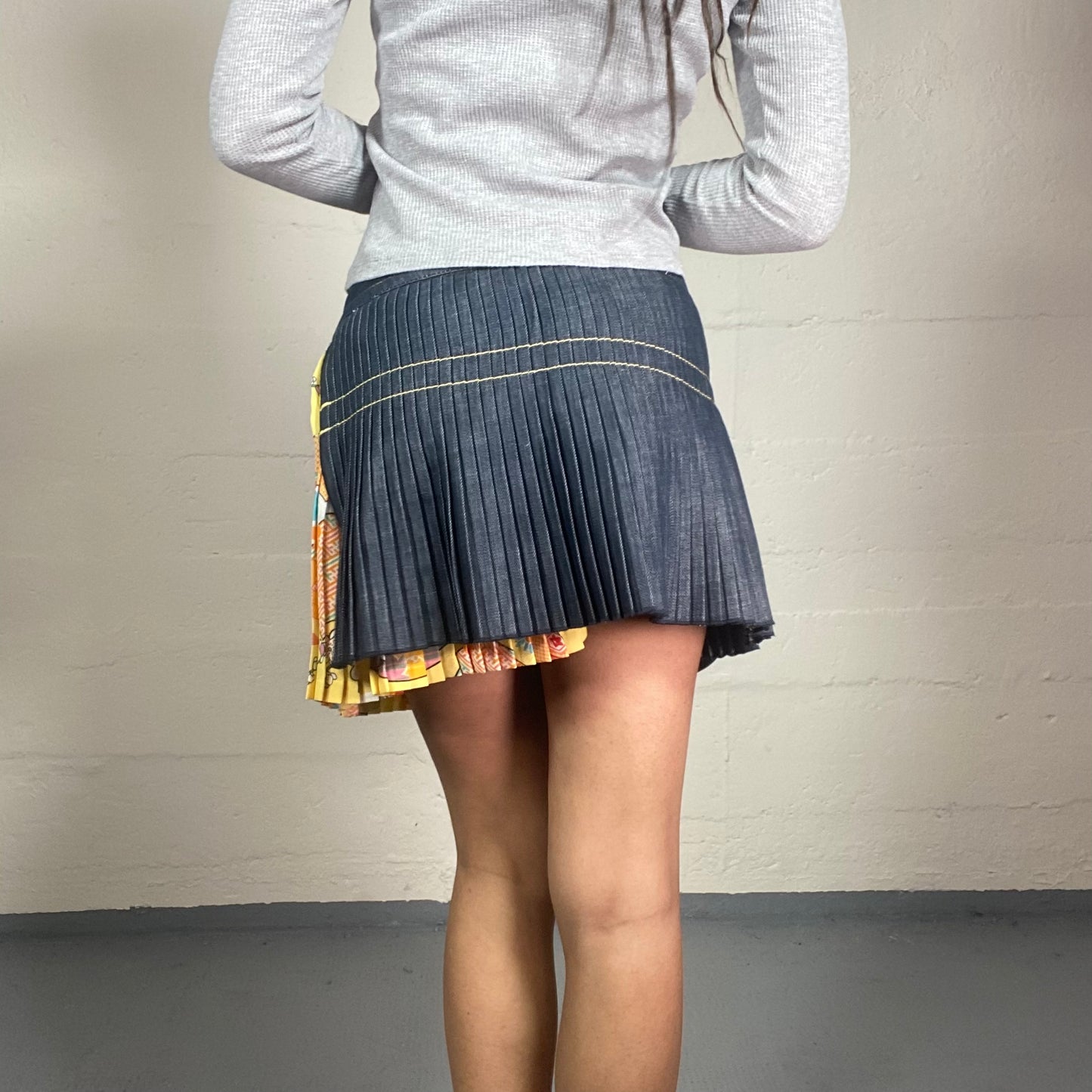 Vintage 2000's Killah Downtown Girl Denim Tableau Mini Skirt with Floral Patched Part Detail (M)