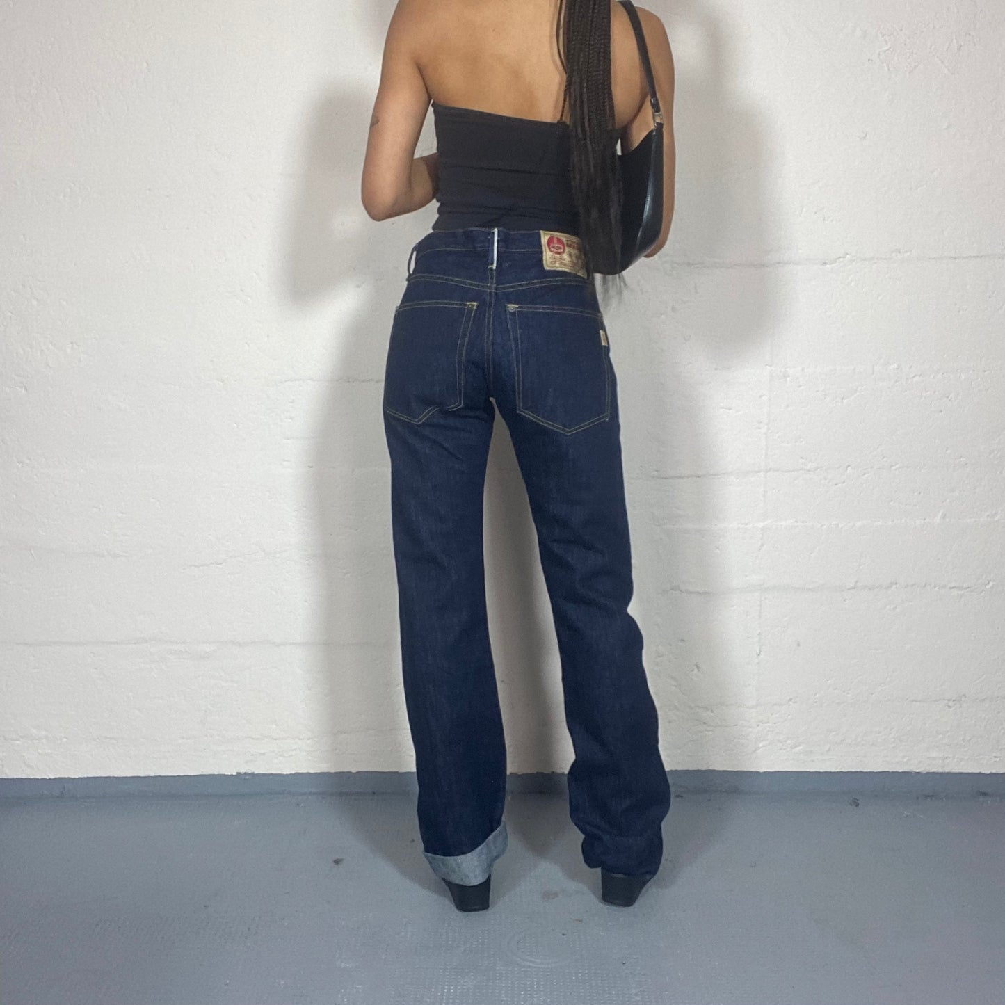 Vintage 2000's Archive Dark Wash Denim with Straight Leg Fit Pants (S)