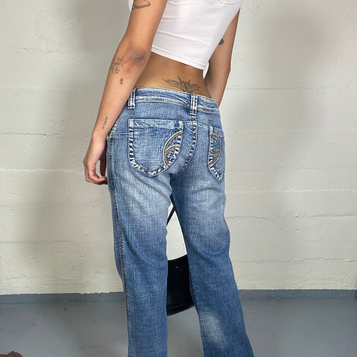 Vintage 2000's Archive Washed Out Denim Straight Leg Pants (S/M)