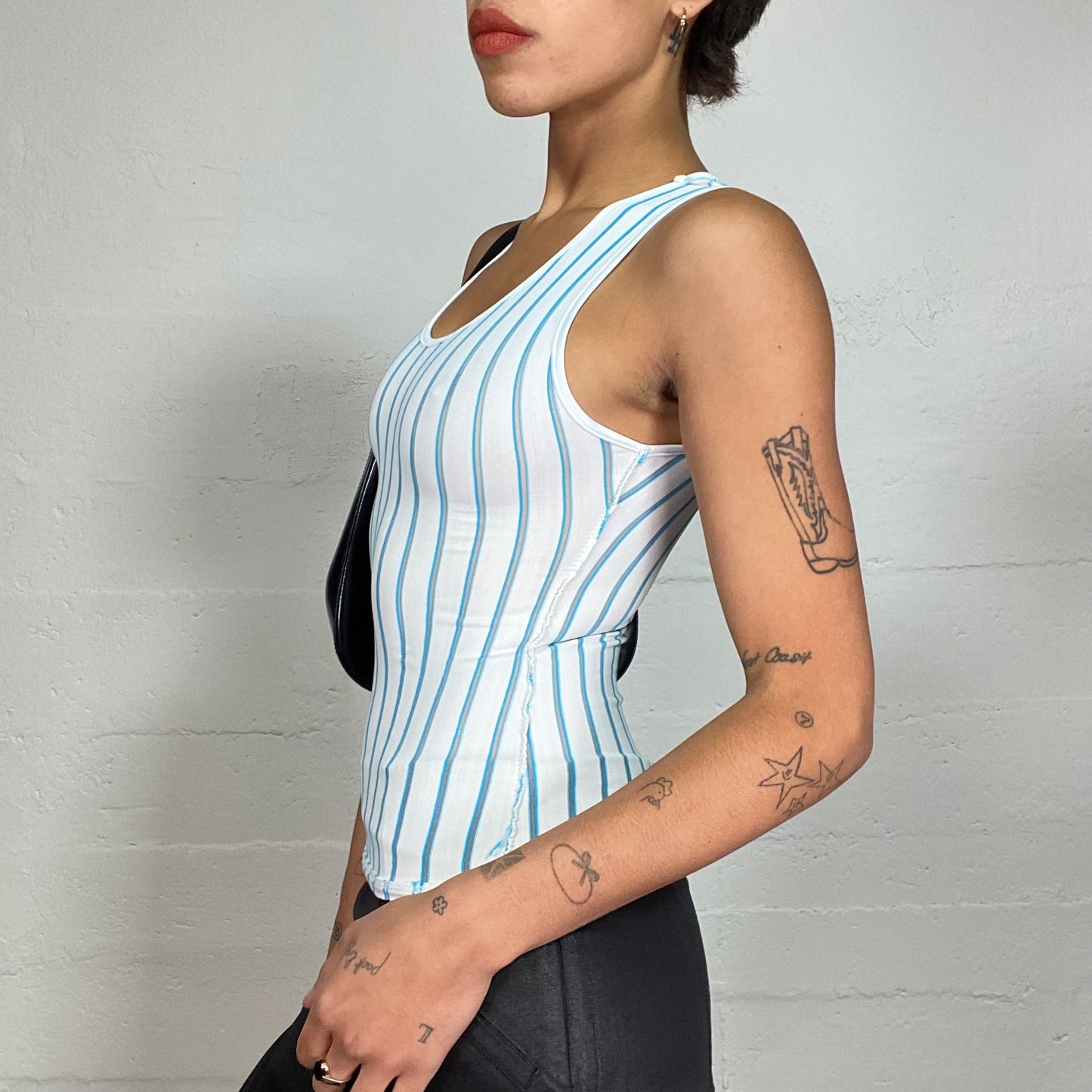 Vintage 2000's Sporty White Top with Blue Striped Print (S)