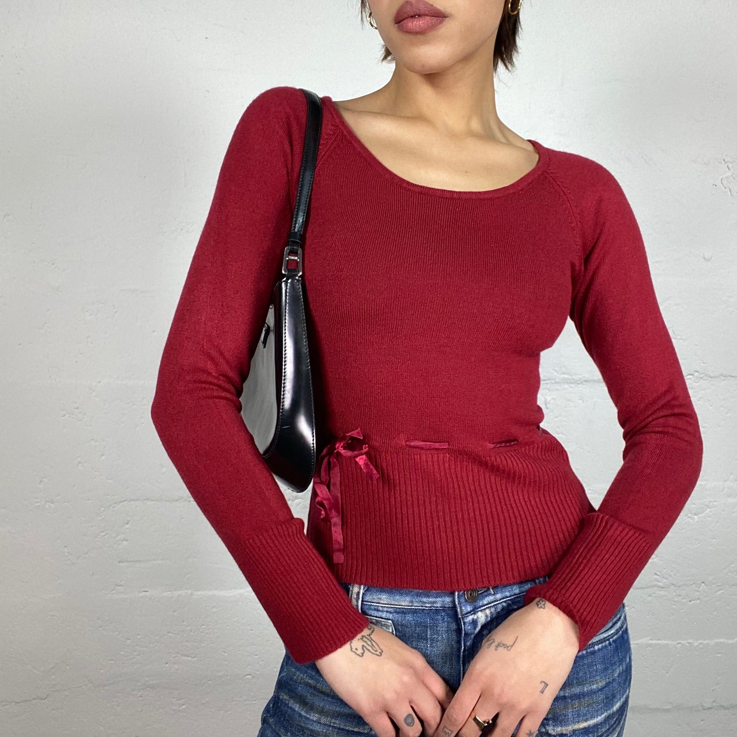 Vintage 2000's Coquette Garnet Longsleeve  Maille Top with Satin Ribbon Detail (S)