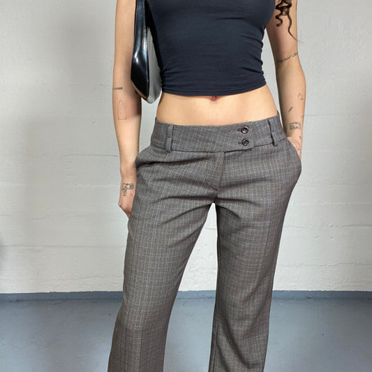 Vintage 2000's Corpcore Grey Low Waist Pants with Checkered Print (M)