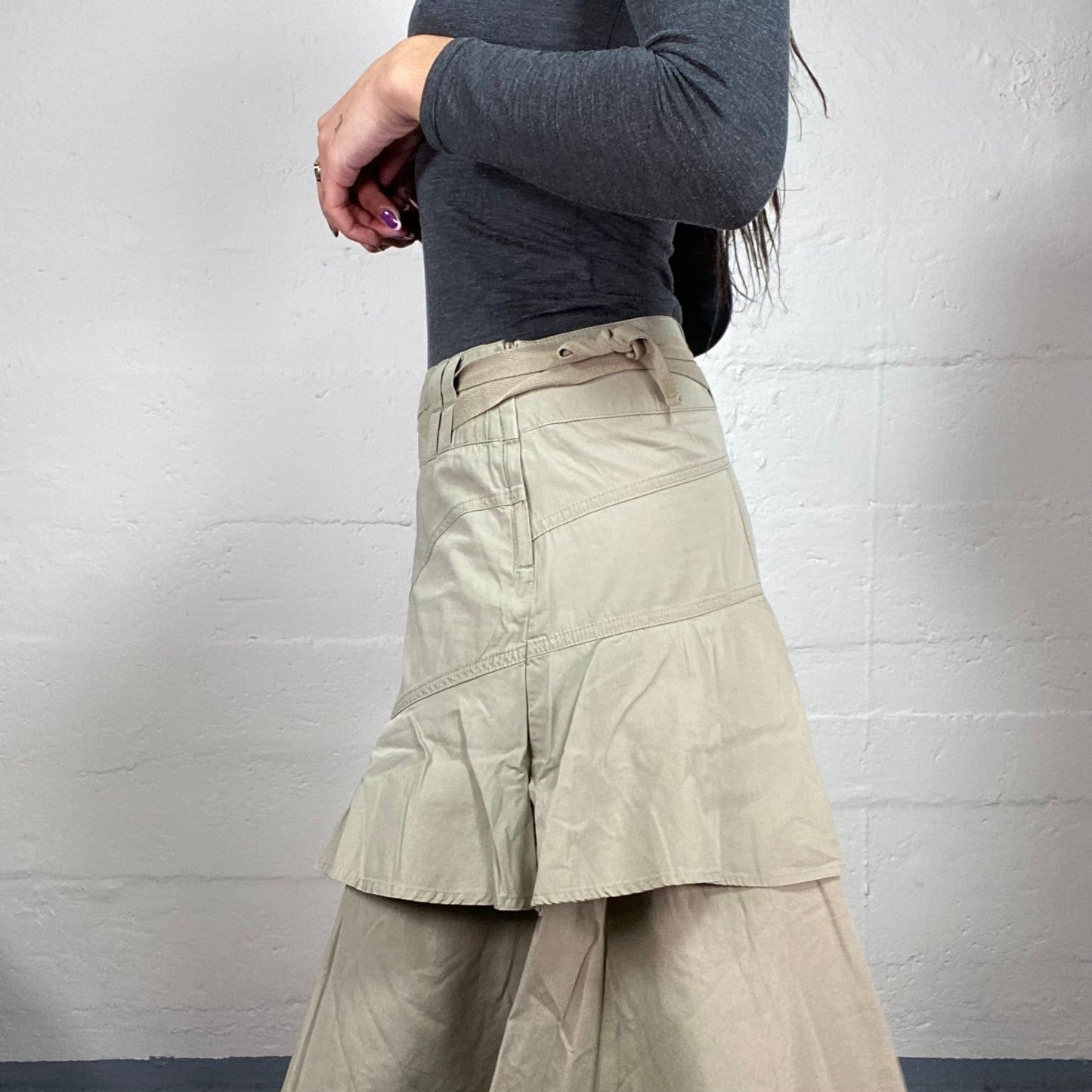 Vintage 90's Office Girl Beige Cargo Midi Skirt with Frilled Layers Detail (S/M)