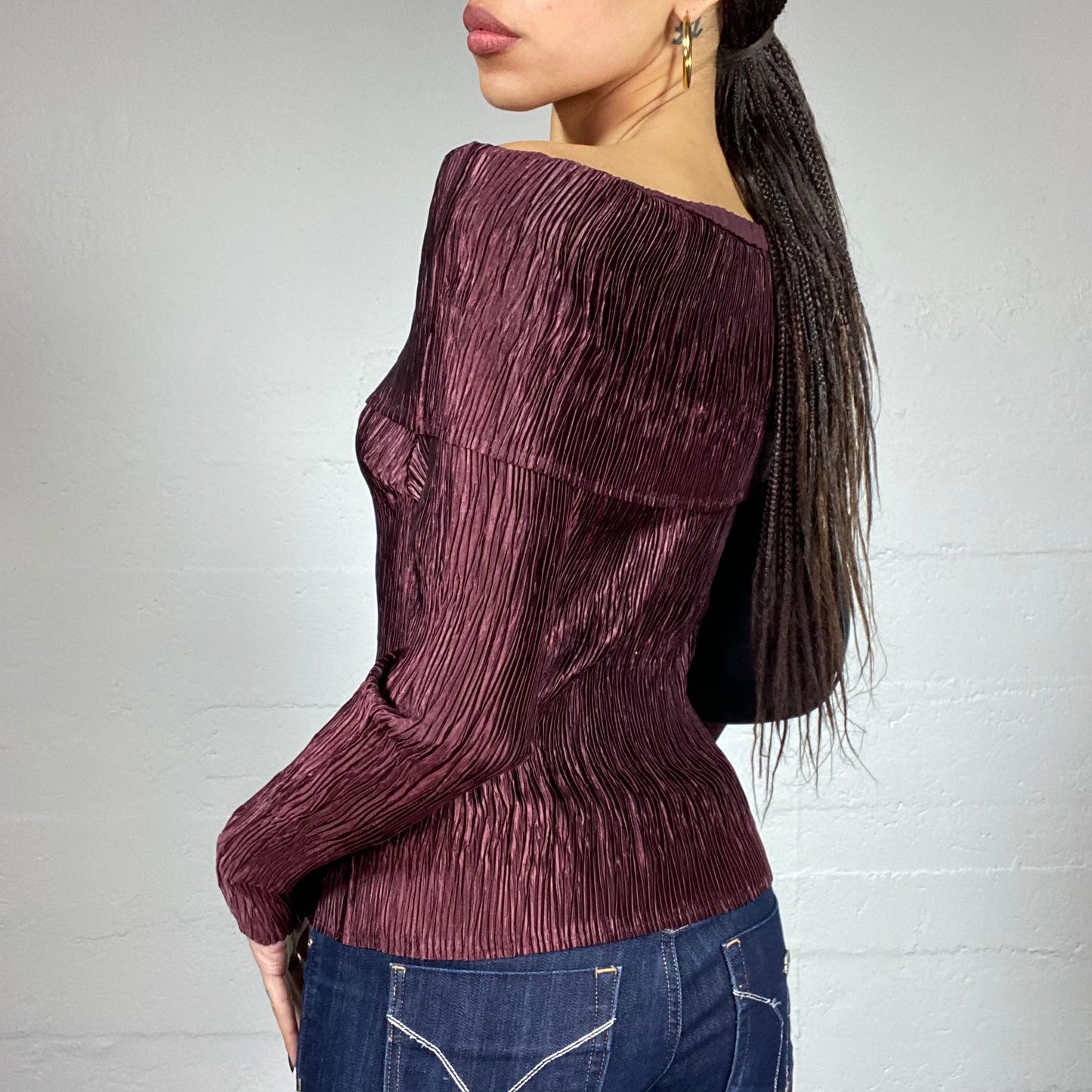 Vintage 90's Vampy Burgundy Off Shoulder Longsleeve Top with Irisdicent Ruched Material (M)