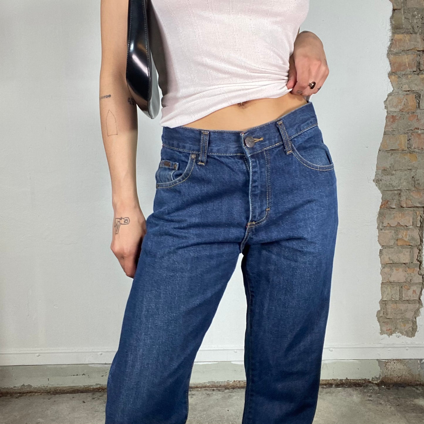 Vintage 90's Model Off Duty Dark Wash Tapered Jeans (S)