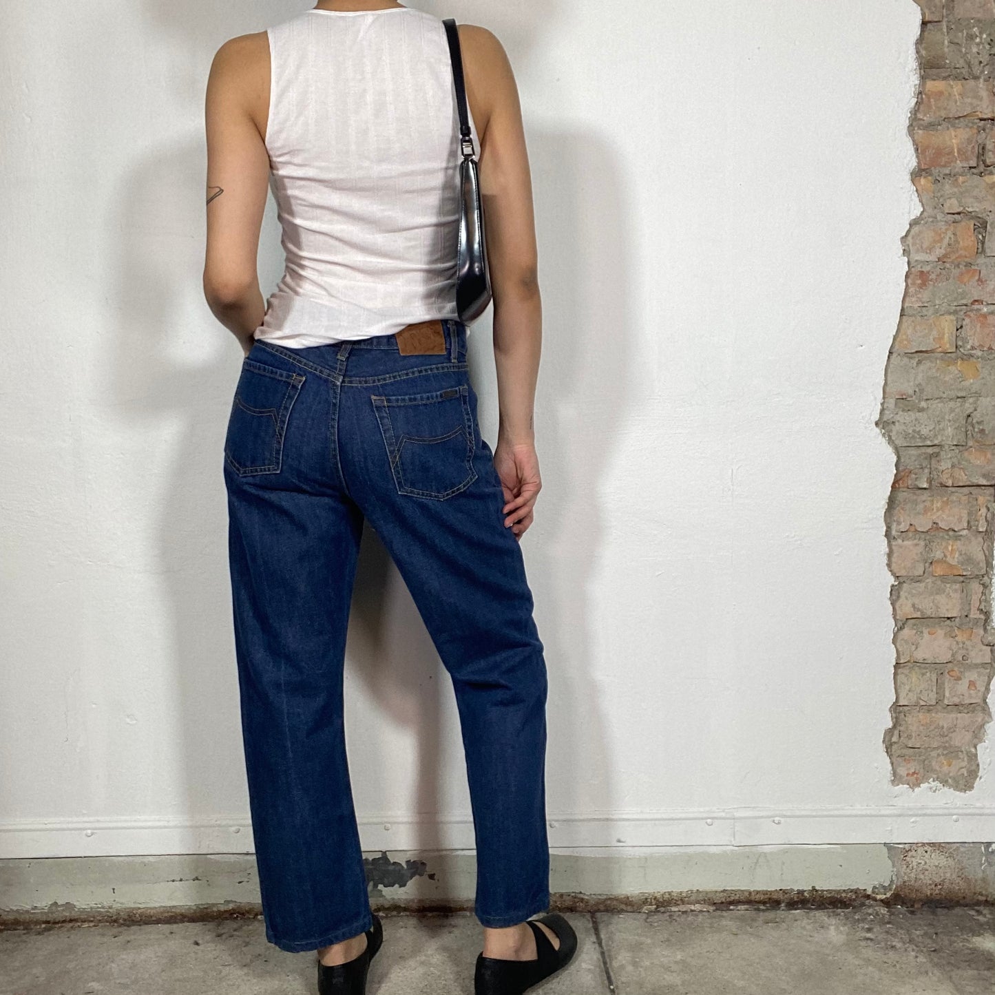 Vintage 90's Model Off Duty Dark Wash Tapered Jeans (S)