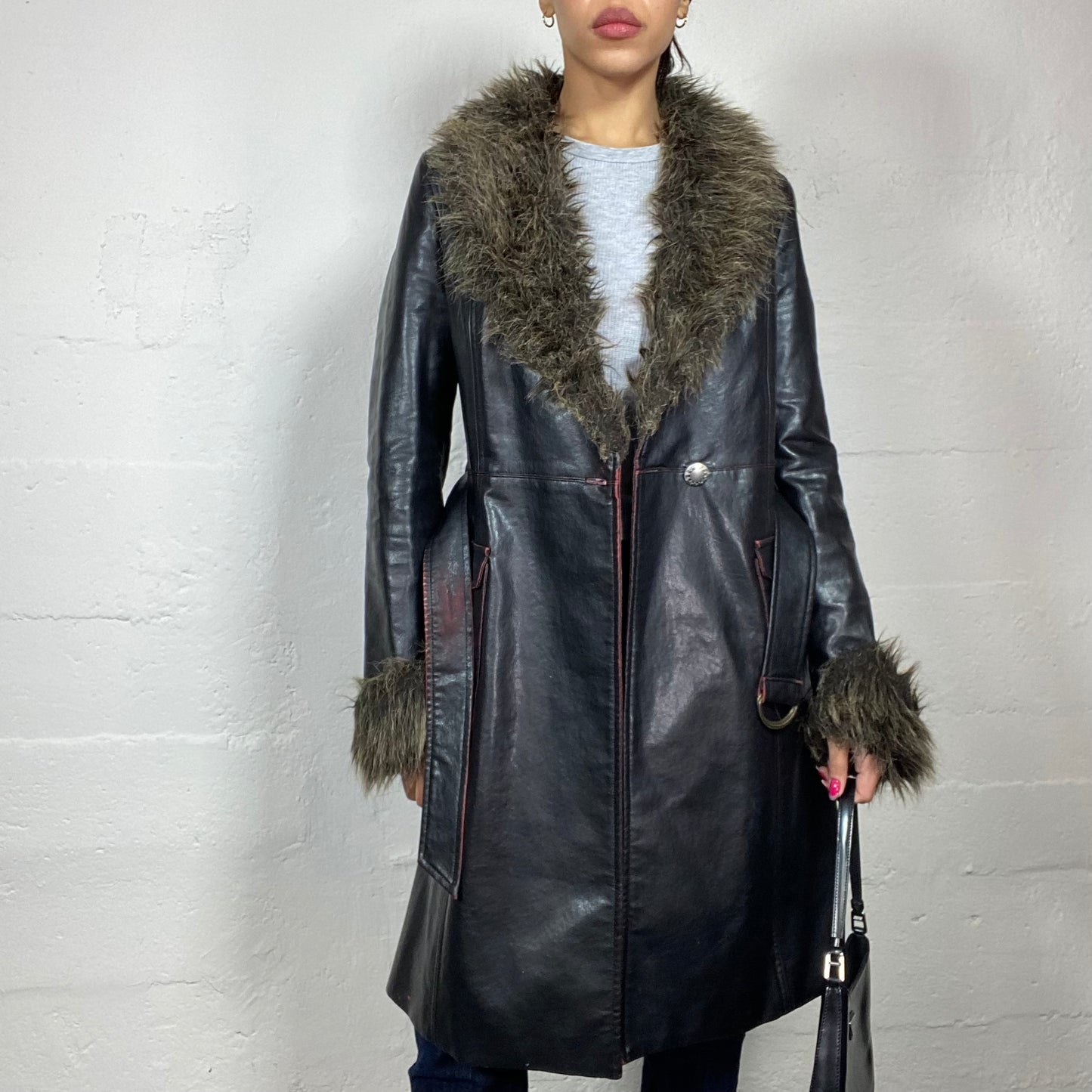 Vintage 2000's Bratz Black and Garnet Finished Faux Leather Long Coat with Khaki Furry Collar Detail (S)