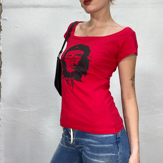 Vintage 2000's Punk Red Top with Black Che Guevara Print (S/M)