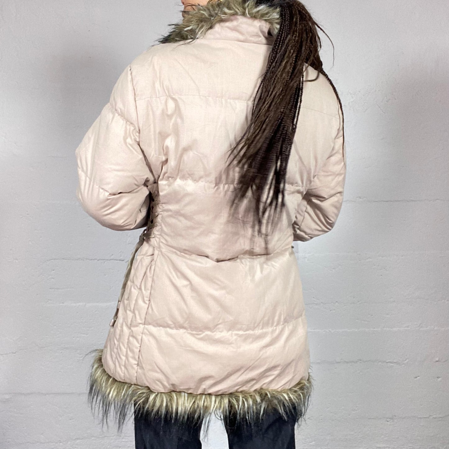 Vintage 2000's Bratz Cream Puffed Long Jacket with Fluffy Neck and Arms Detail (S)