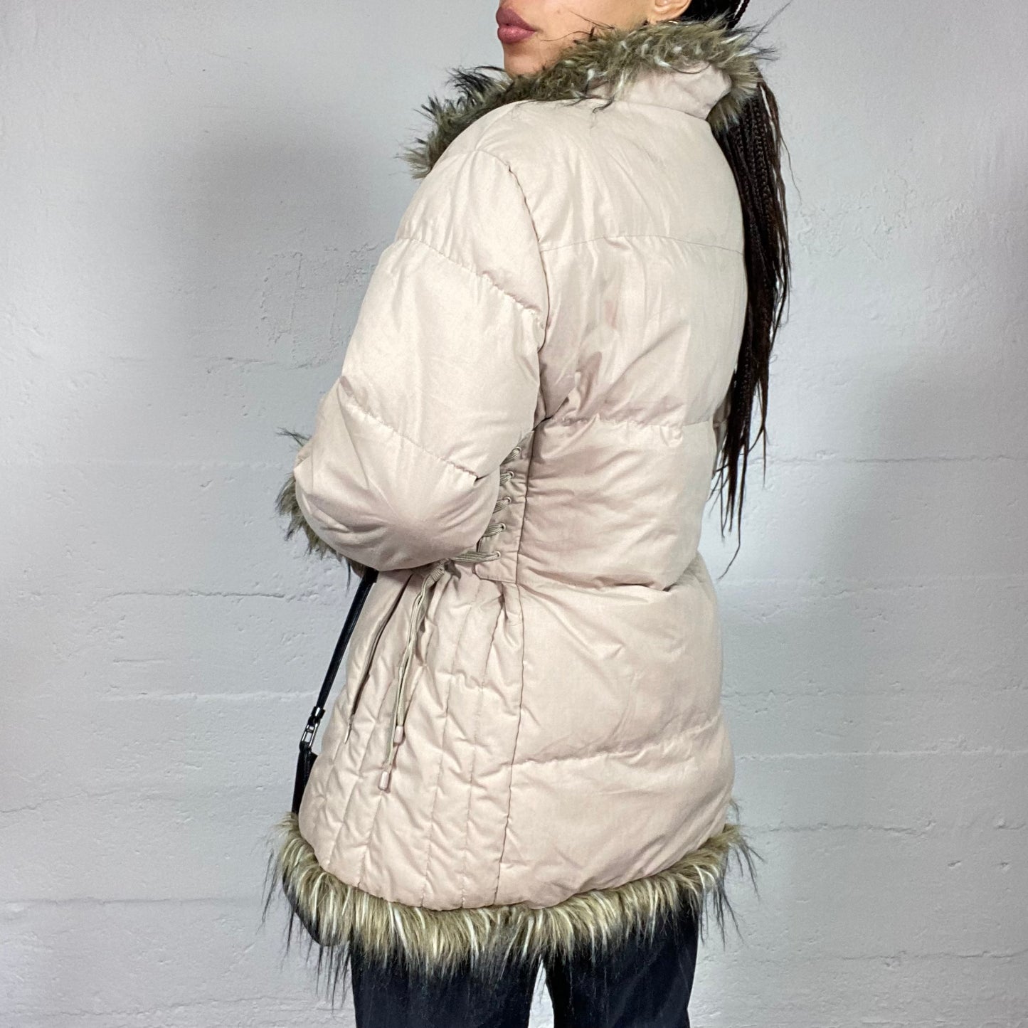 Vintage 2000's Bratz Cream Puffed Long Jacket with Fluffy Neck and Arms Detail (S)