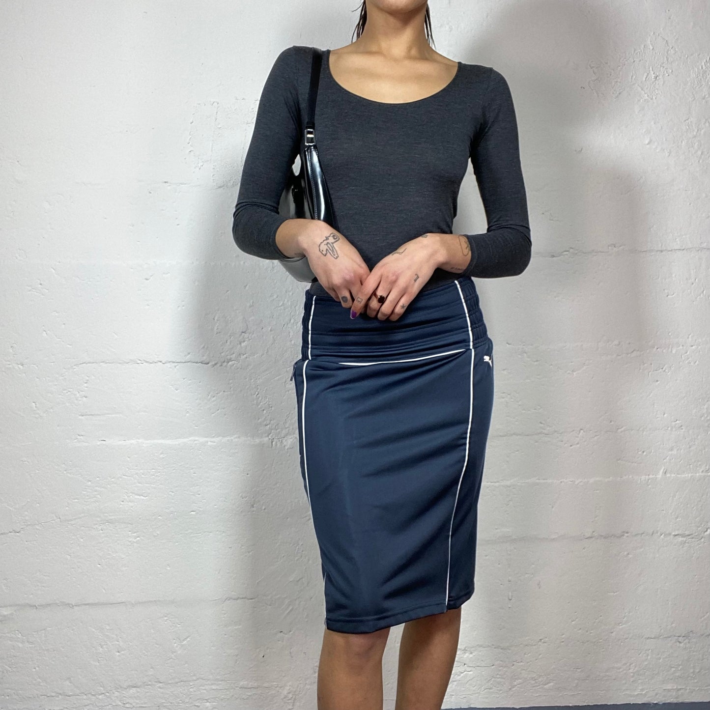 Vintage 90's Puma Sporty Navy Blue Midi Skirt with White Brand Logo Detail (S)