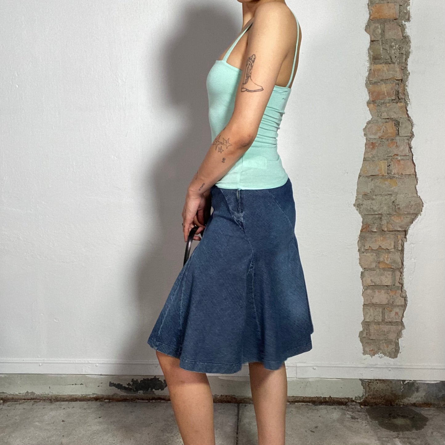 Vintage 90's Model Off Duty Flared Denim Midi Skirt (S)