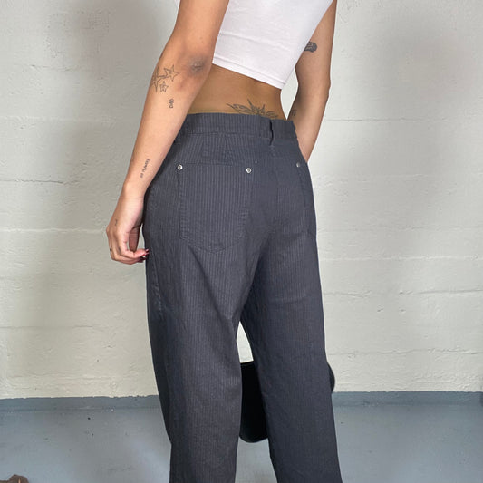 Vintage 2000's Sporty Nike Capri Track Pants with Clean White Trim