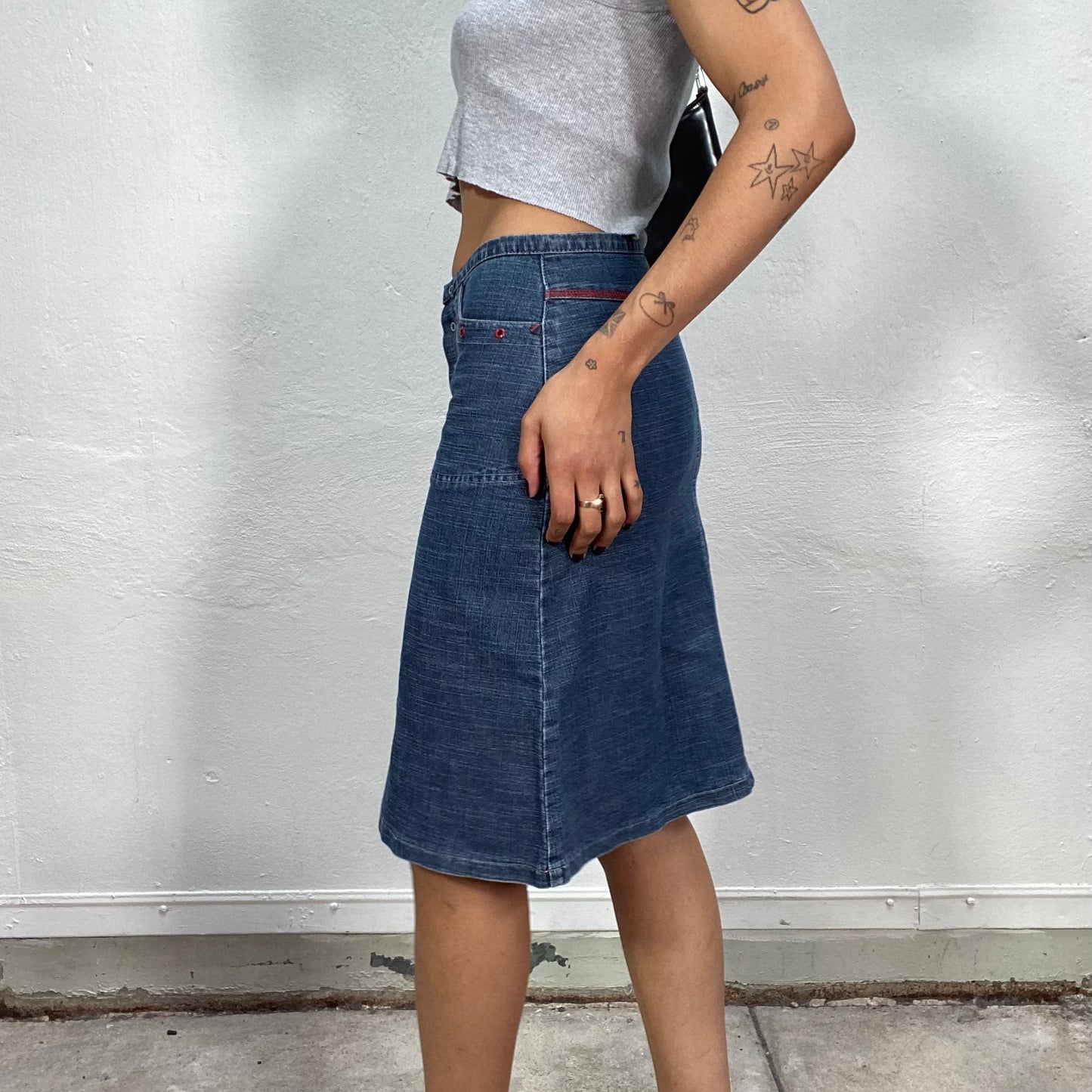 Vintage 2000's Downtown Girl Denim Midi Skirt with Red Stud Detail (M)