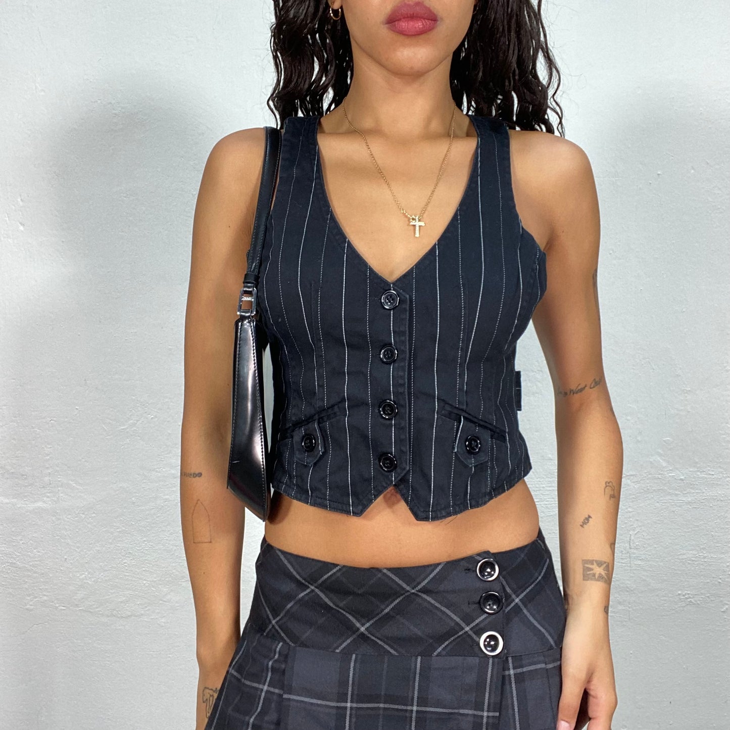 Vintage 2000's Classic Black Vest Top with White Pinestripes Print (S/M)