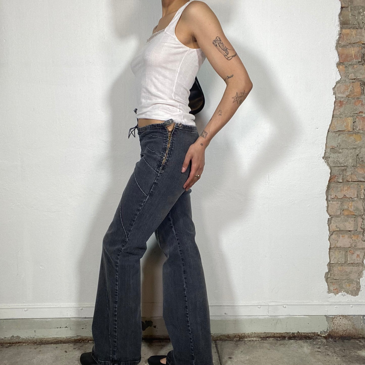 Vintage 2000's Grunge Grey Jeans with Seam Pattern Detail (M)