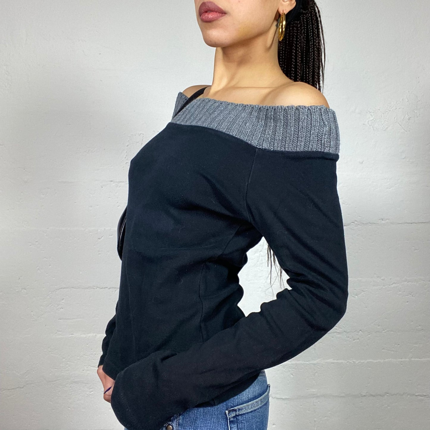Vintage 2000's Ballet Core Black Off Shoulder Longsleeve Top with Knitted Grey Neckline Trim (S)