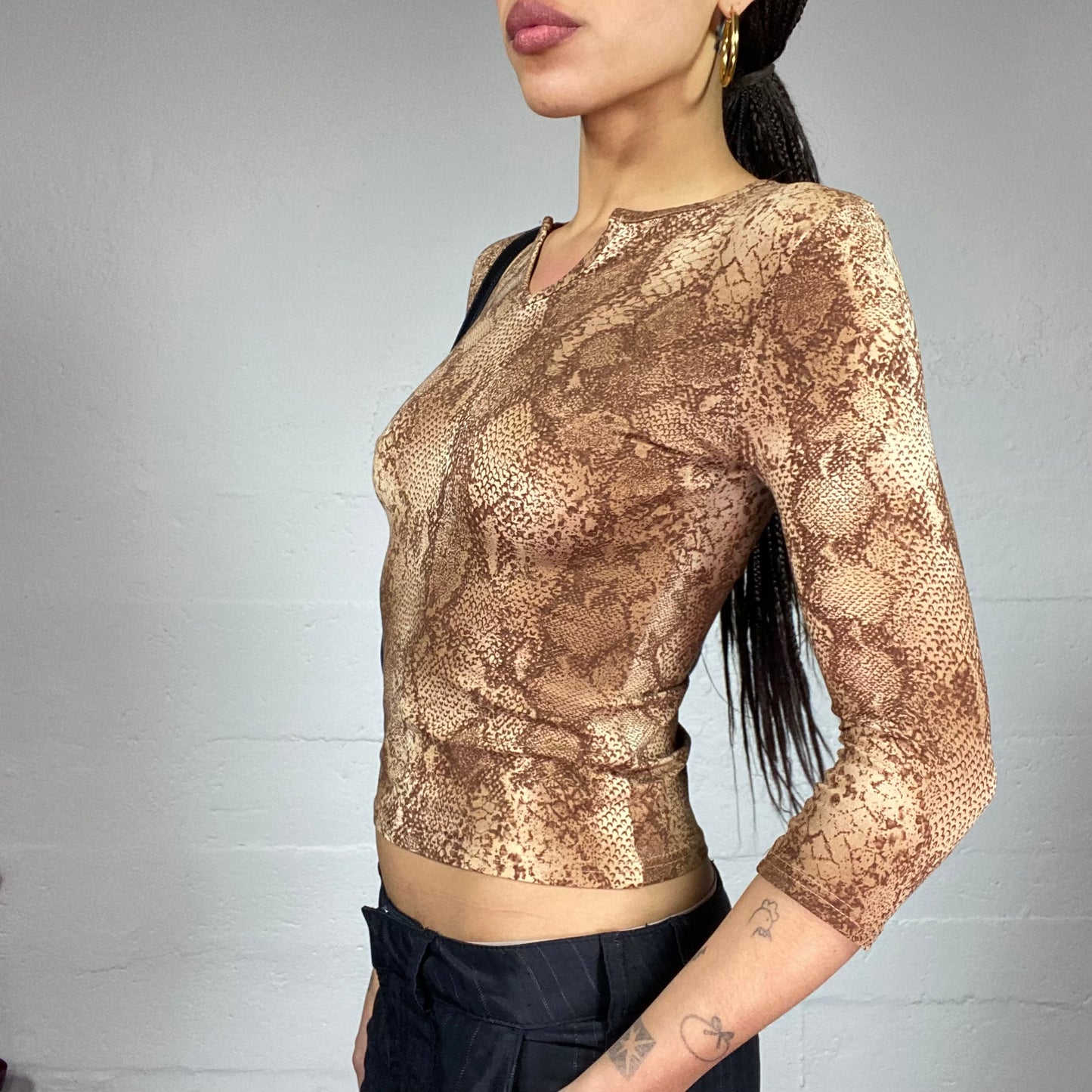 Vintage 2000's Clubwear Brown 3/4 Sleeve Top with Serpent Print (S)