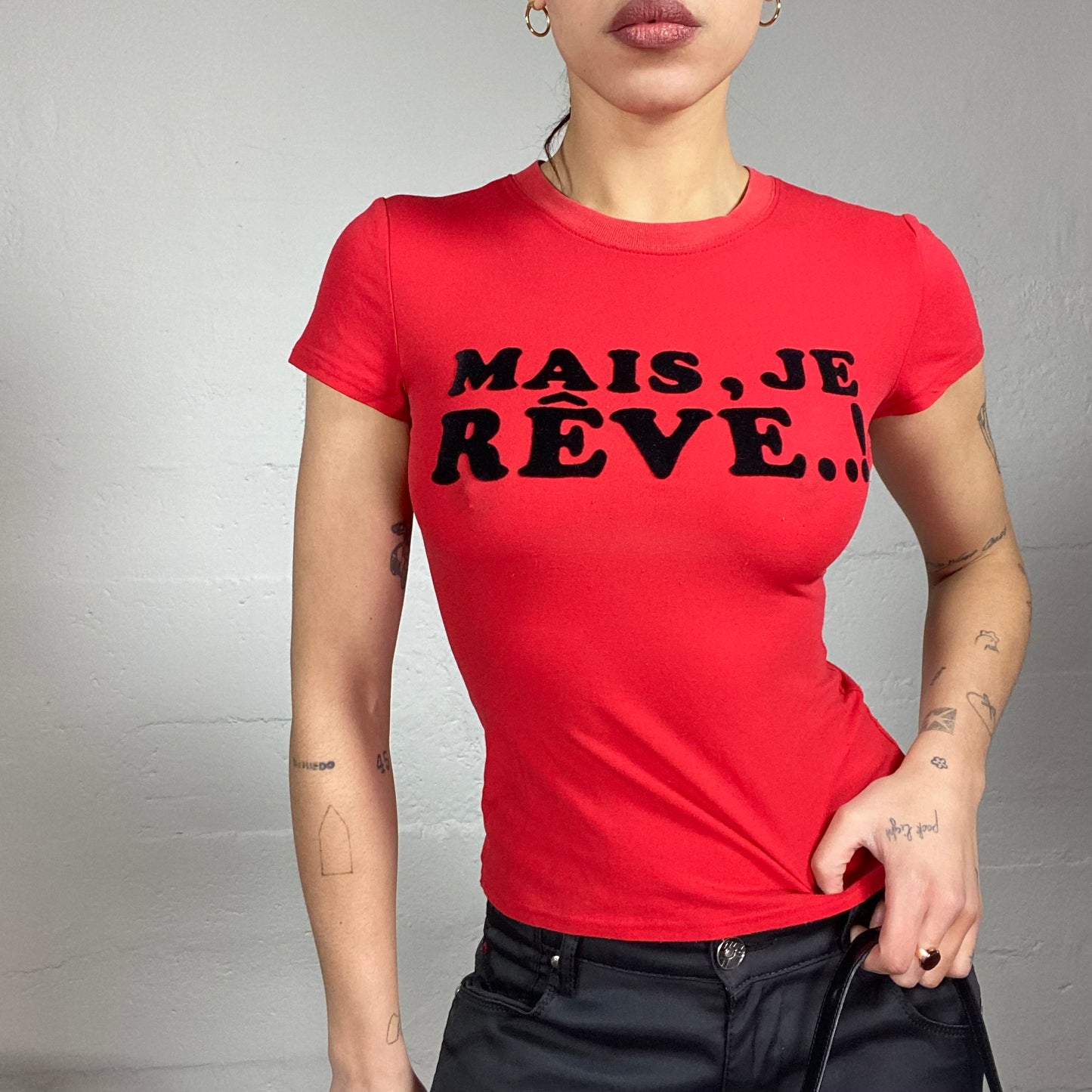 Vintage 90's Morgan Downtown Girl Red Top with Black "Mais Je Rêve" Print (XS/S)