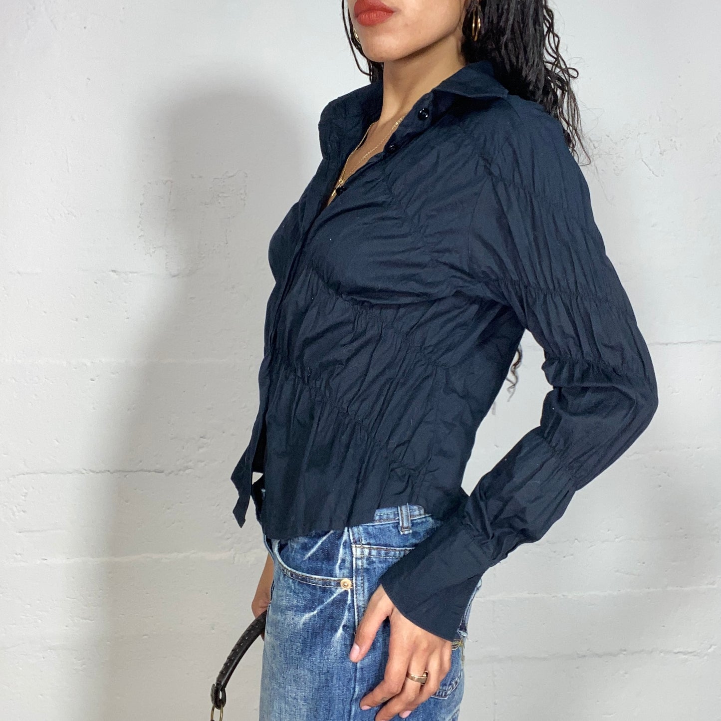 Vintage 2000's Office Black Ruffle Button Up Blouse with Textured Material (M/L)