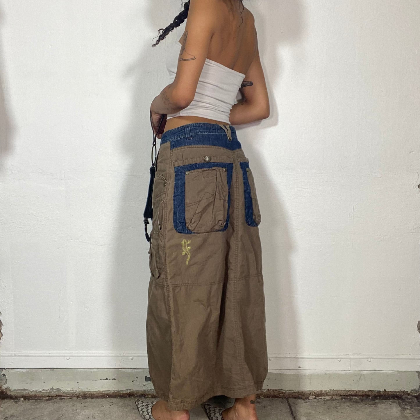 Vintage 2000's Techwear Khaki and Denim Maxi Cargo Skirt with Pockets and Yellow Salamander Detail (S/M)