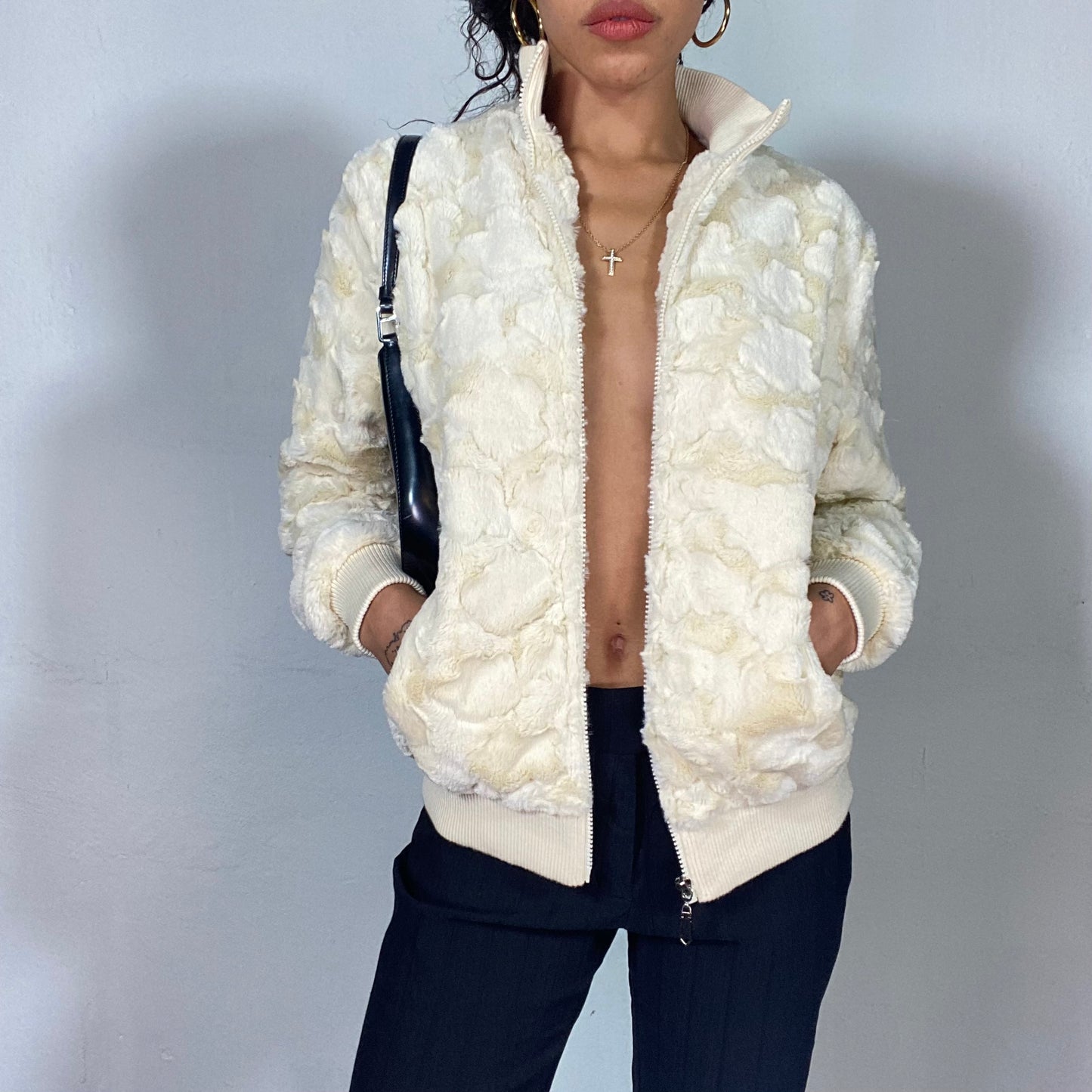 Vintage 90's Downtown Girl Off-White Soft Fluffy Bomber Jacket (S/M)