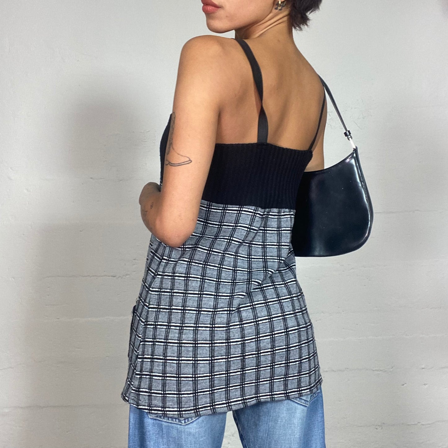 Vintage 2000's Skater Grey Long Top with Checkered Print and Clothespin Detail (S)