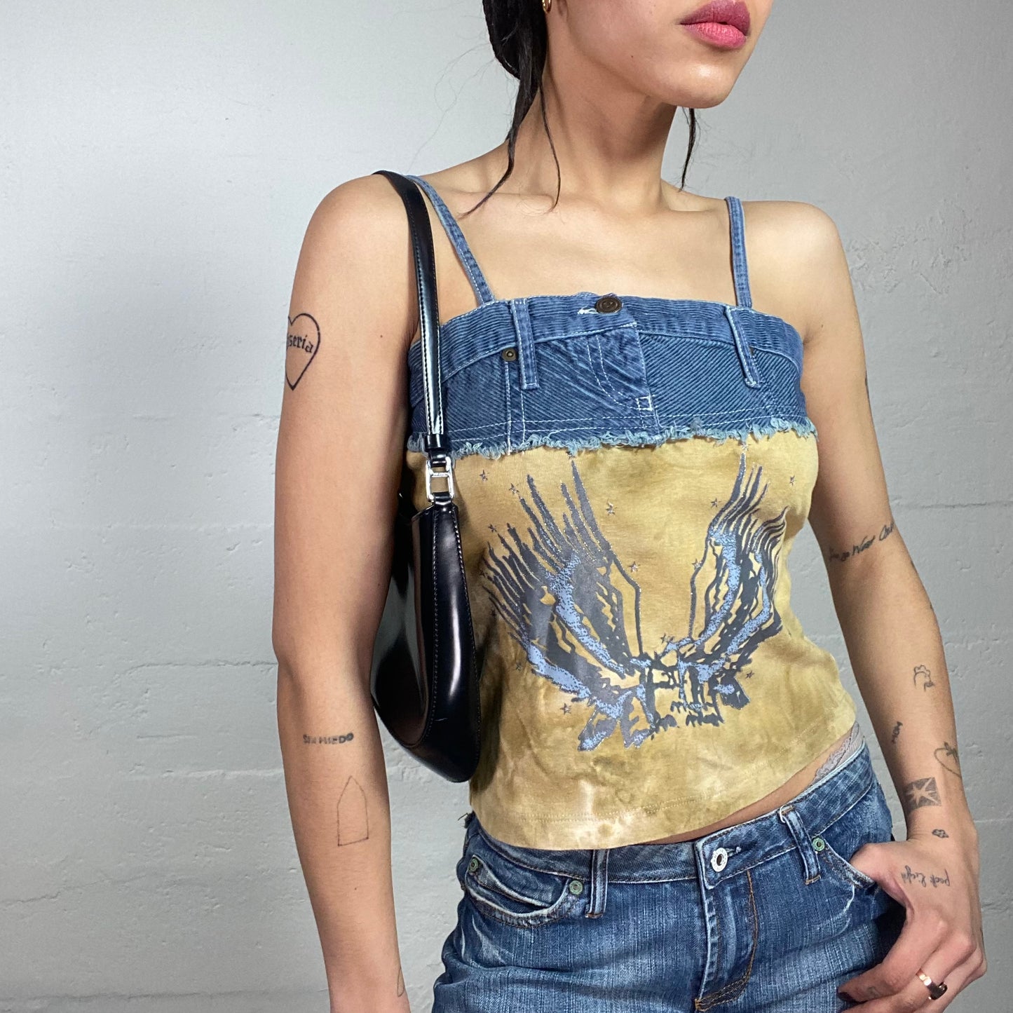 Vintage 90's Pasión de Gavilanes Beige Tie Dye Top with Eagles Print and Denim Trim Detail (S)