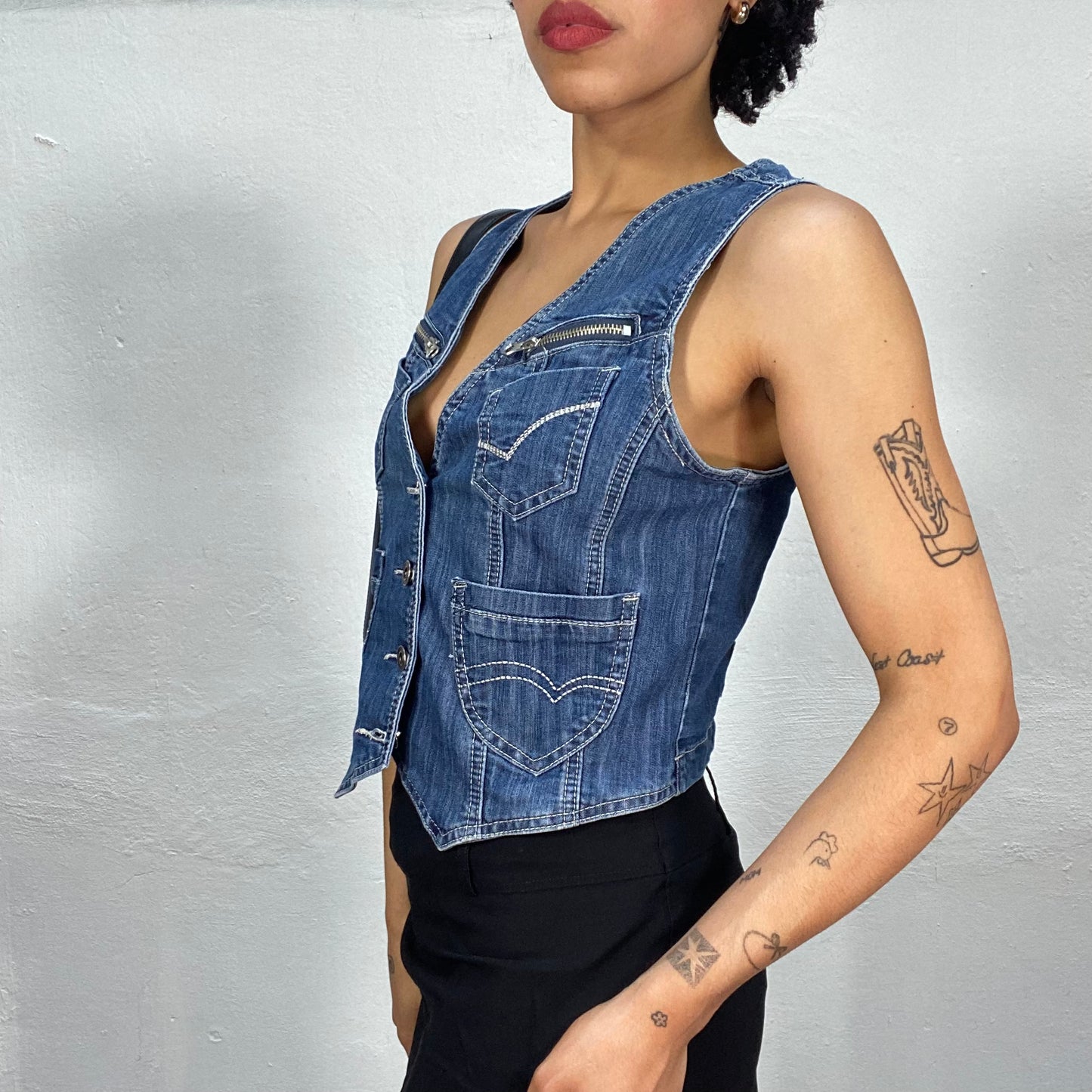 Vintage 2000's Grunge Denim Vest with Zipper Detail (S)