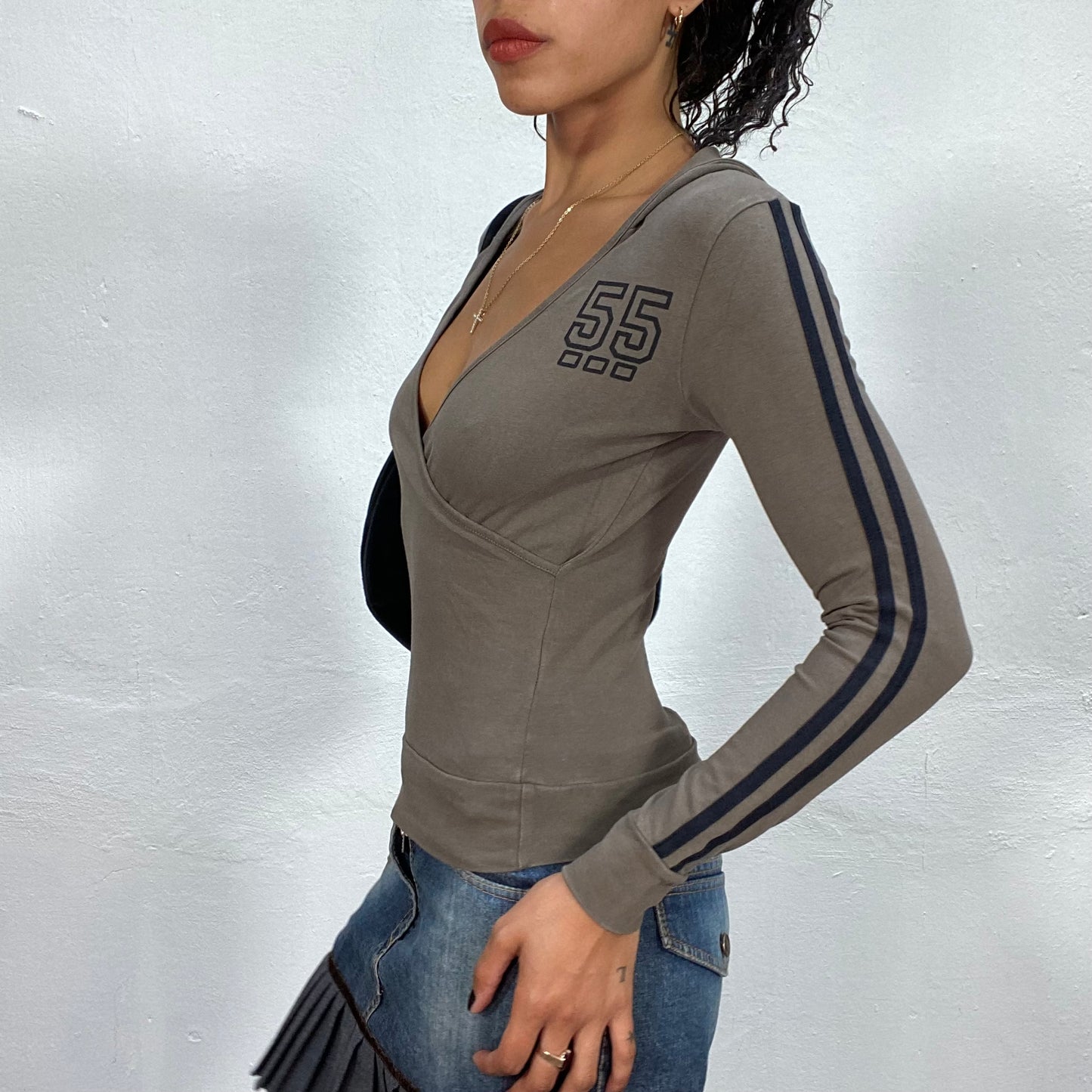 Vintage 90's Sporty Khaki Longsleeve Top with Black Trim and "55" Print (S)