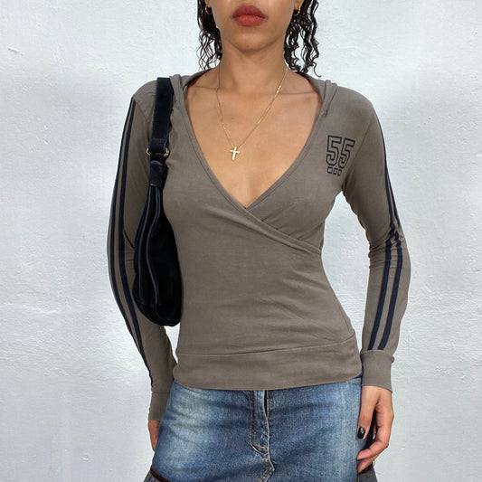 Vintage 90's Sporty Khaki Longsleeve Top with Black Trim and "55" Print (S)