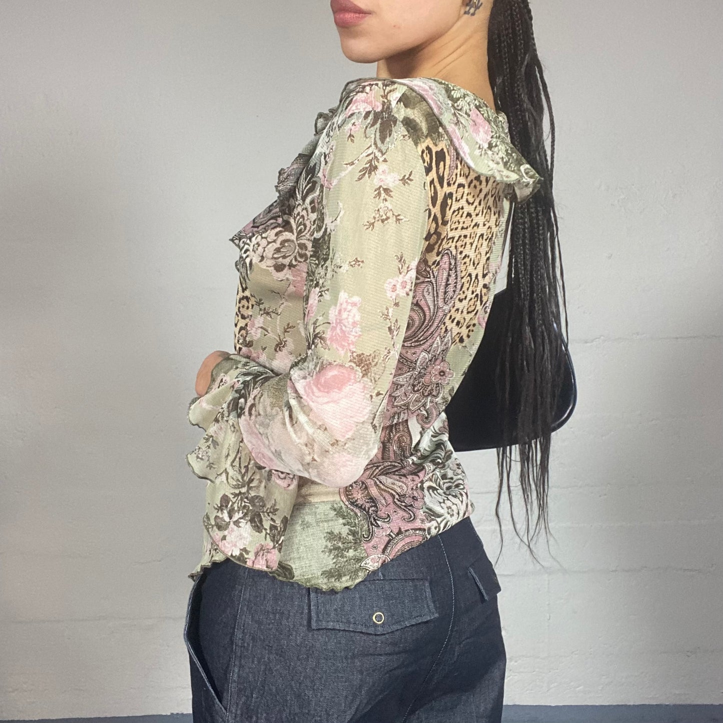 Vintage 90's Fairy Green Blouse Longsleeve Top with Floral Mandala and Frilled Collar Detail (M)